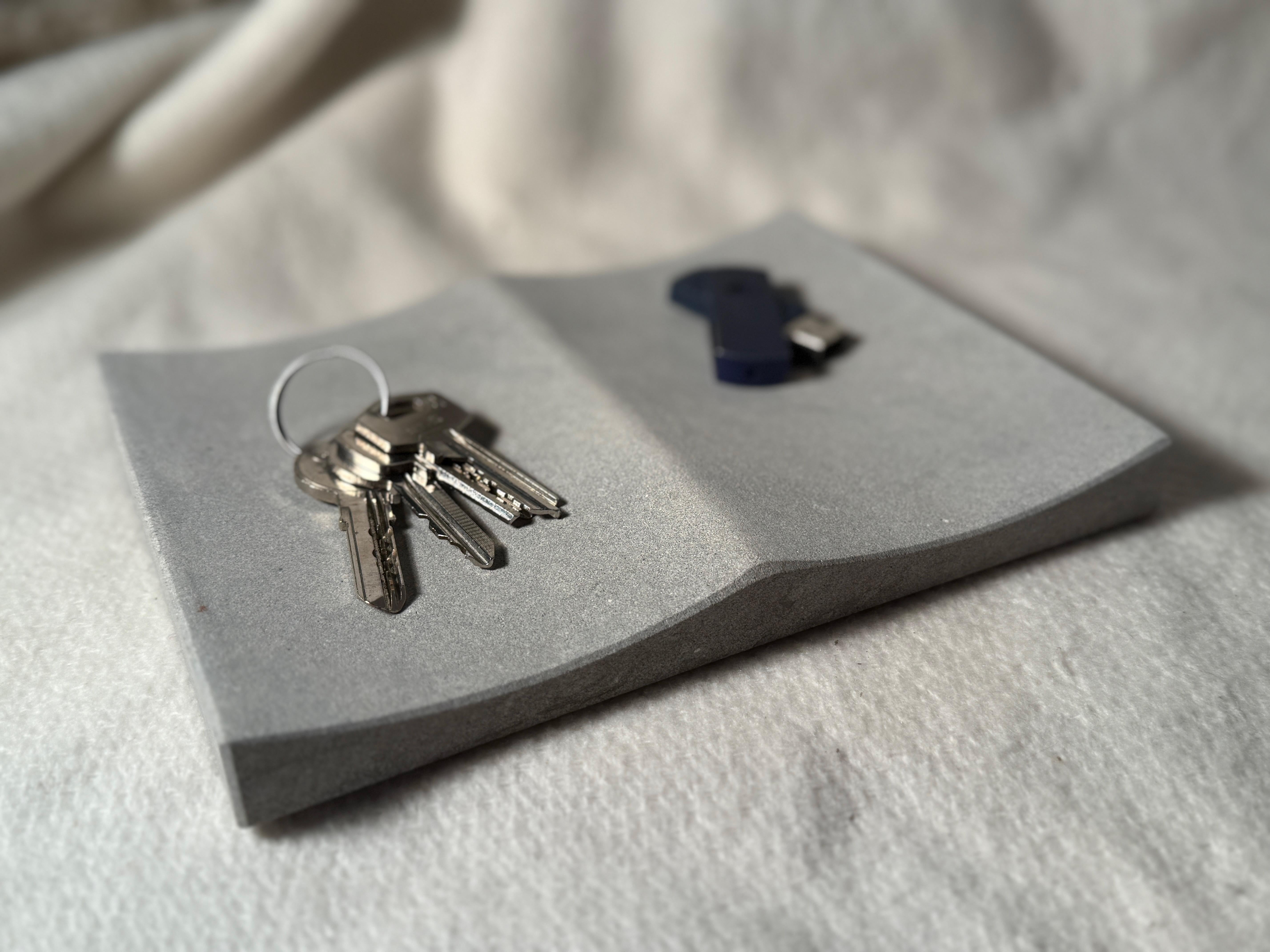 Exclusive Natural Stone Luxury Jewelry Tray Bateig Marble Unique Design Double For Sale 8