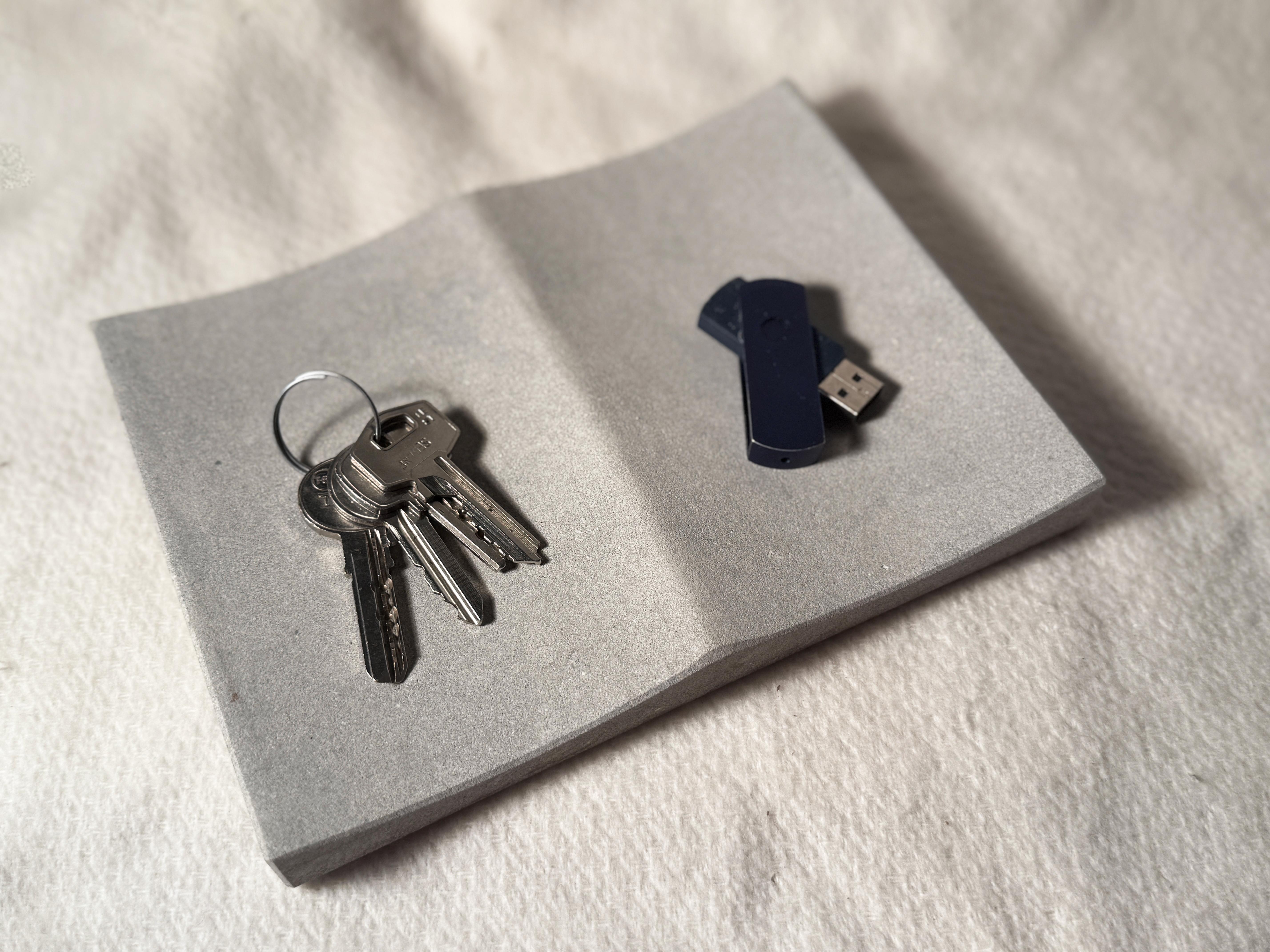 Exclusive Natural Stone Luxury Jewelry Tray Bateig Marble Unique Design Double For Sale 10