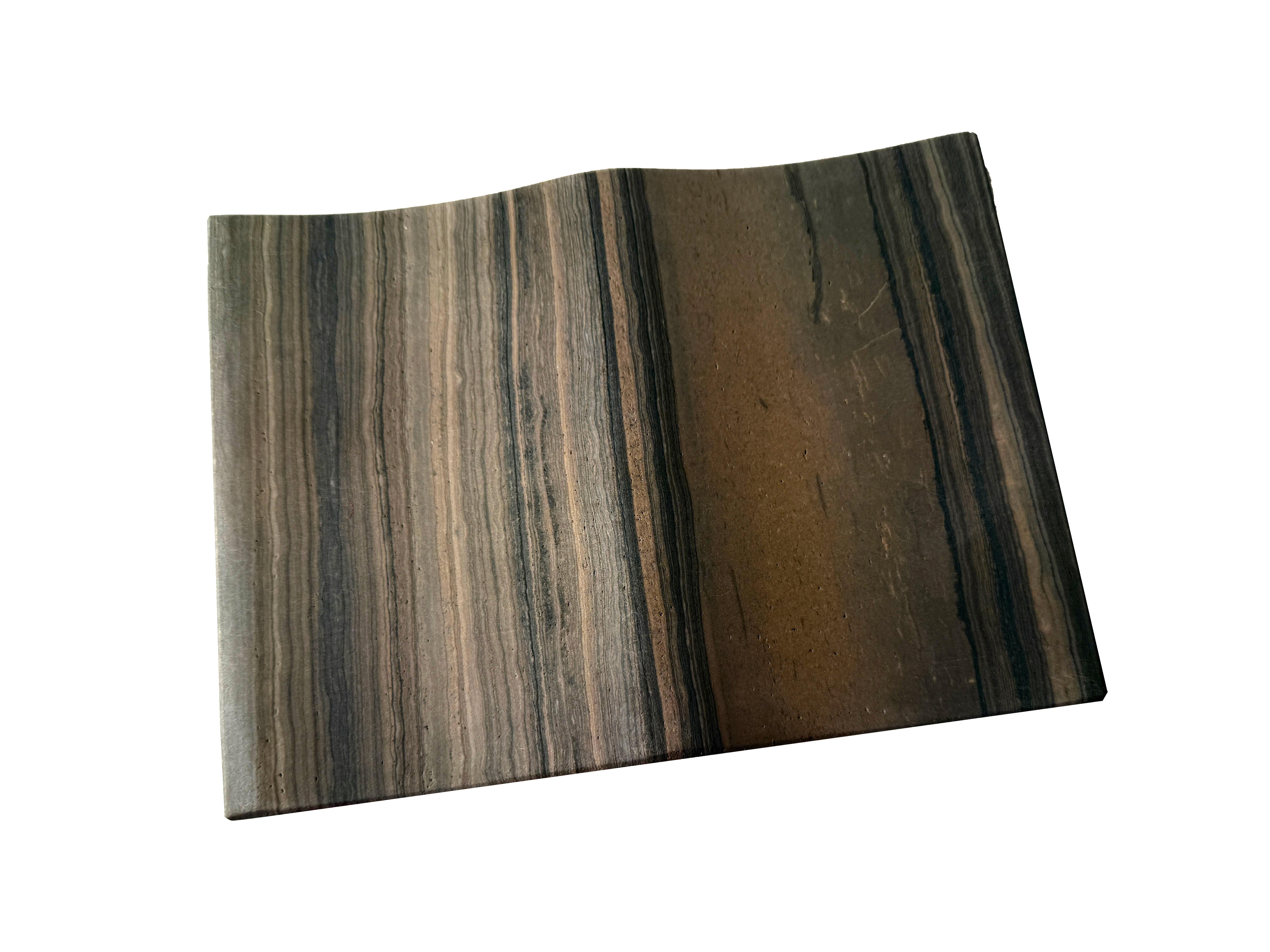 Esclusivo vassoio per gioielli di lusso in pietra naturale Wengué Marble Meddel Design Minimal in vendita 4