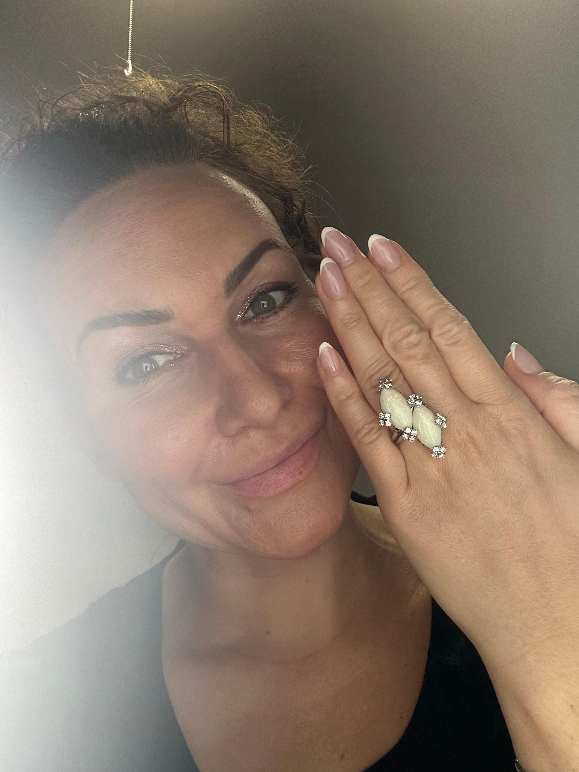 Anillo exclusivo Ópalo Diamante 14KT oro en Excelente estado para la venta en Jupiter, FL