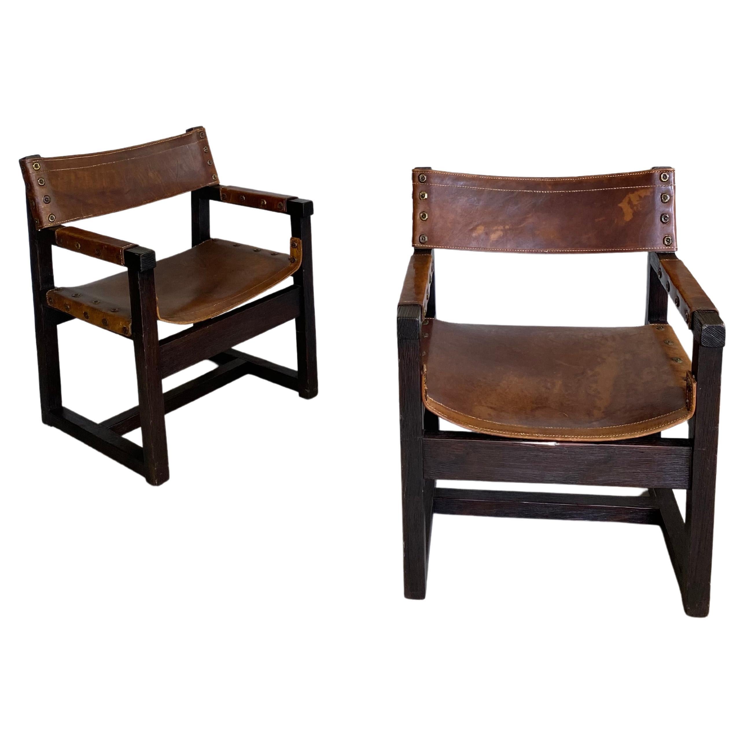 Paire exclusive de fauteuils Biosca des années 1950