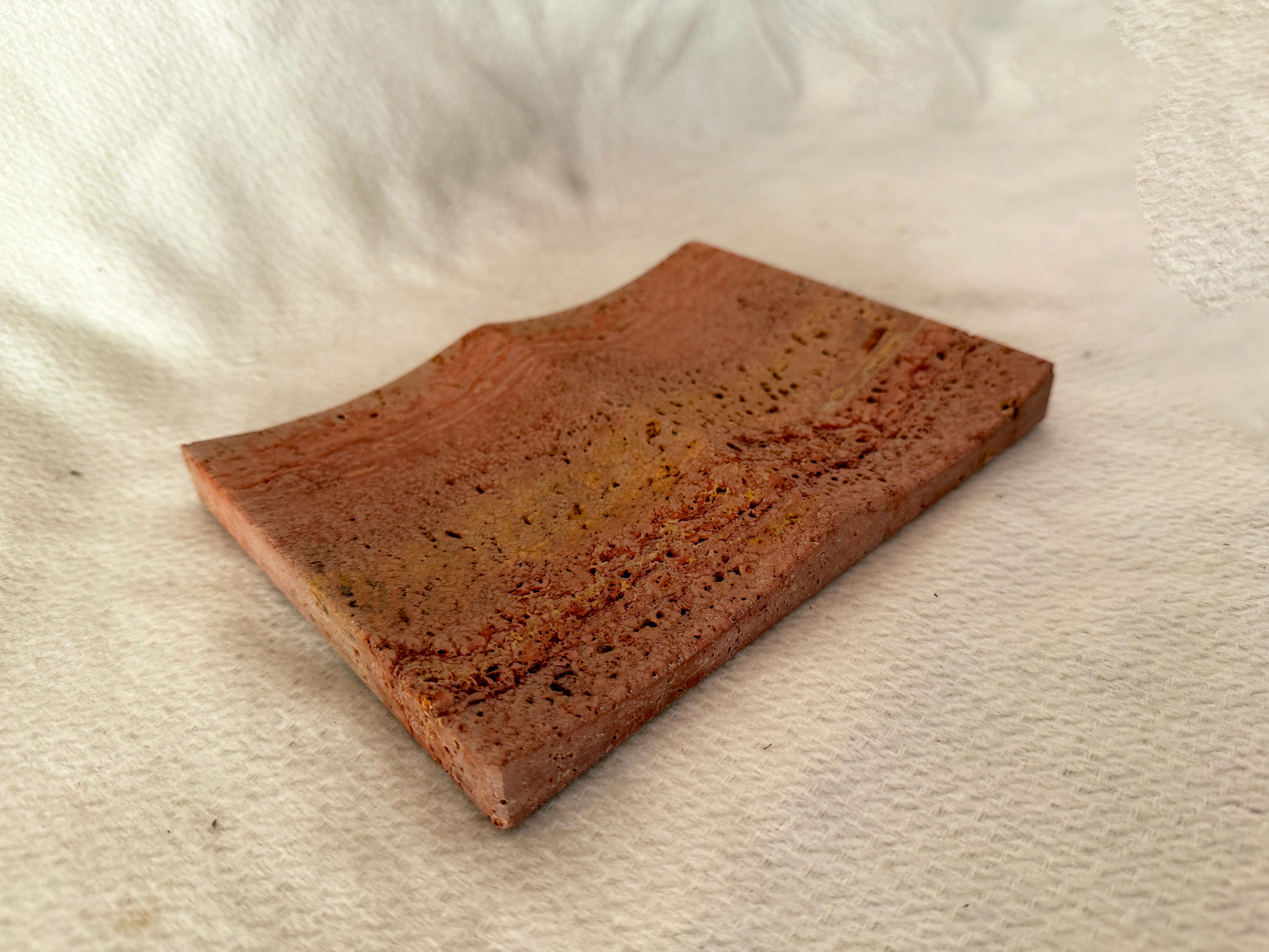 Exclusive Persian Red Travertine Luxury Jewelry Tray Minimalist Unique Design In New Condition For Sale In VALVERDE DEL MAJANO, CL