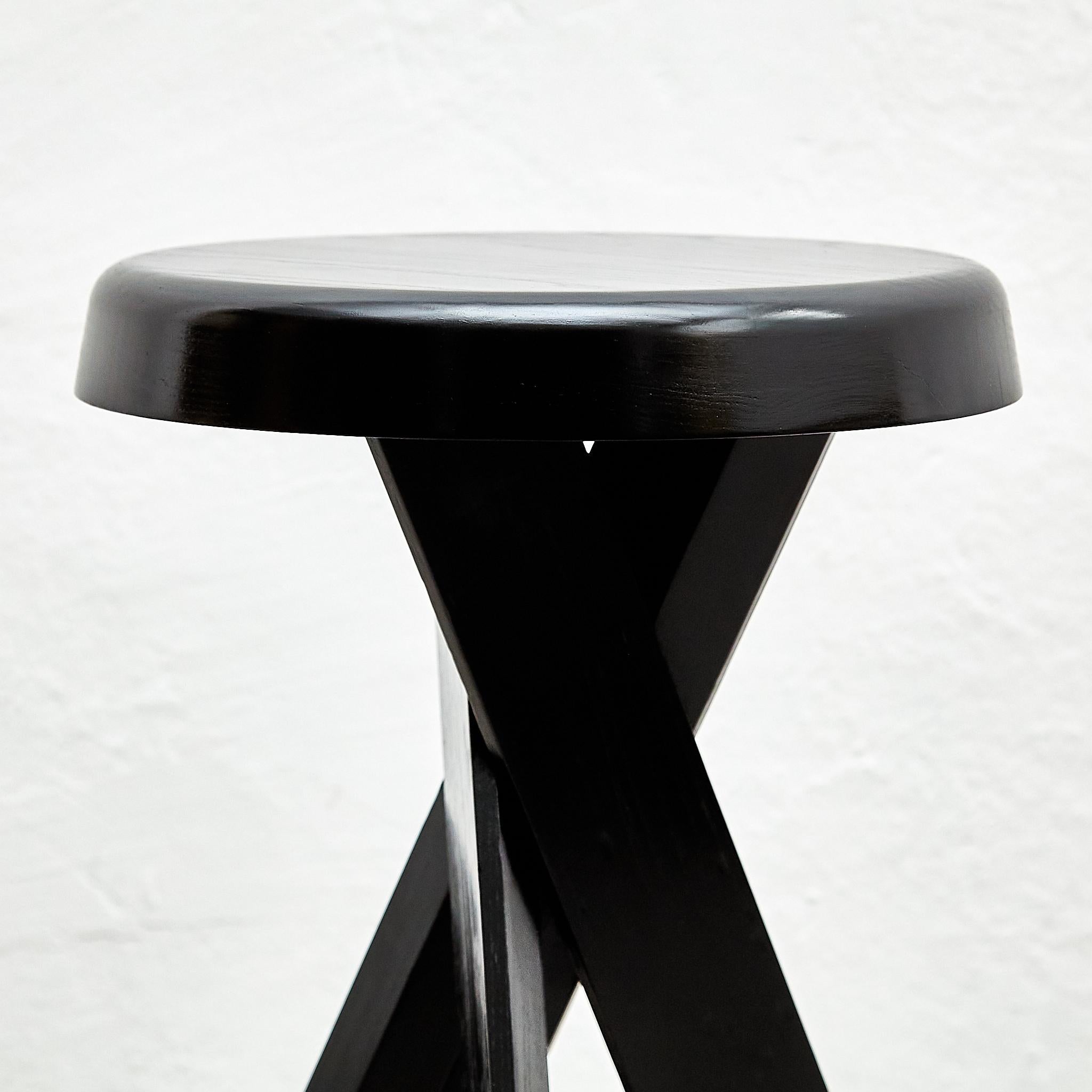 Exclusive Pierre Chapo S31b Black Edition Stool, a Timeless French Masterpiece 3
