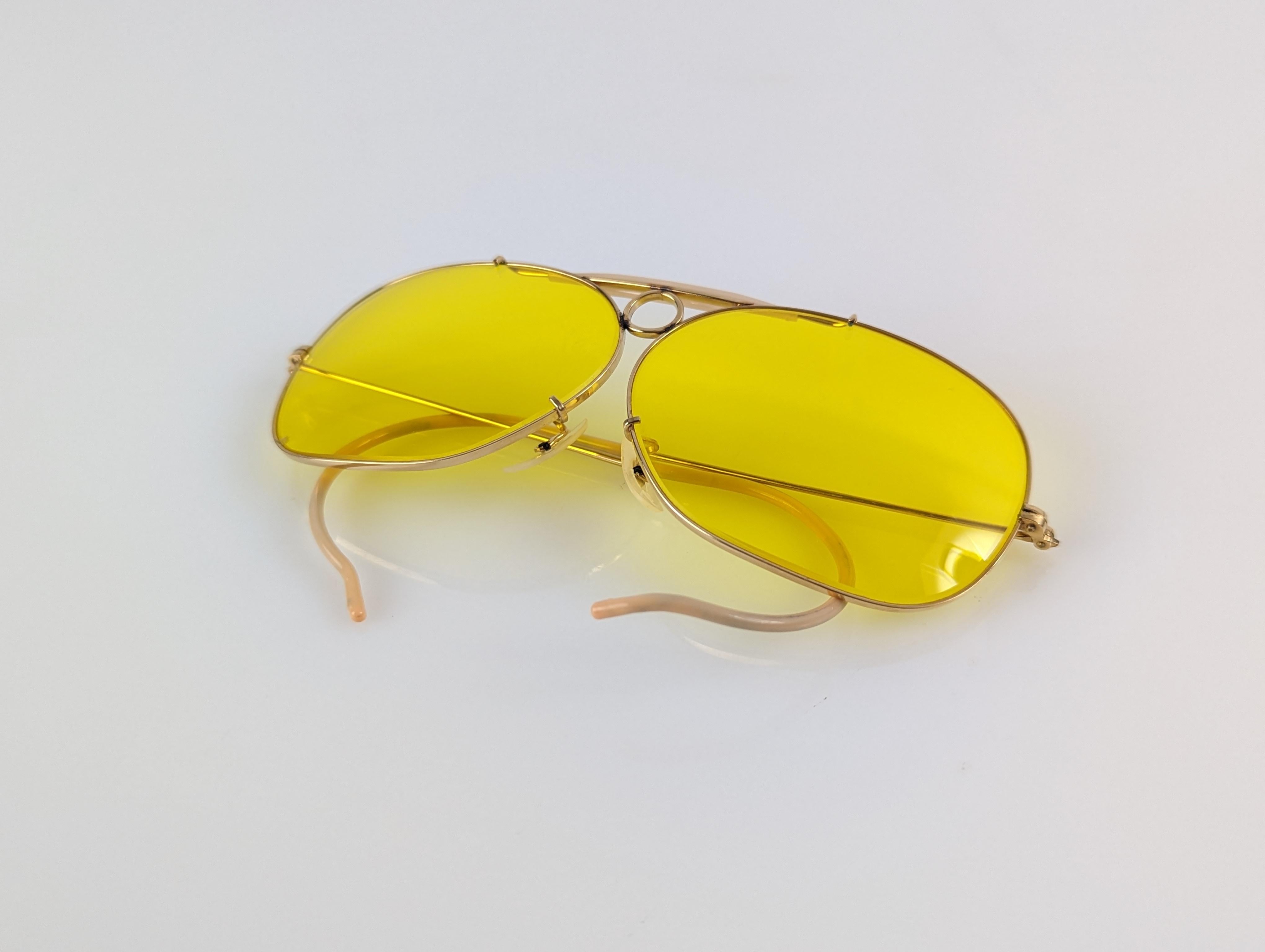 Exclusive Rayban Bausch & Lomb Ray-Ban Shooter 1/30 10K GO Gold 1970s Glasses In Good Condition For Sale In Benalmadena, ES