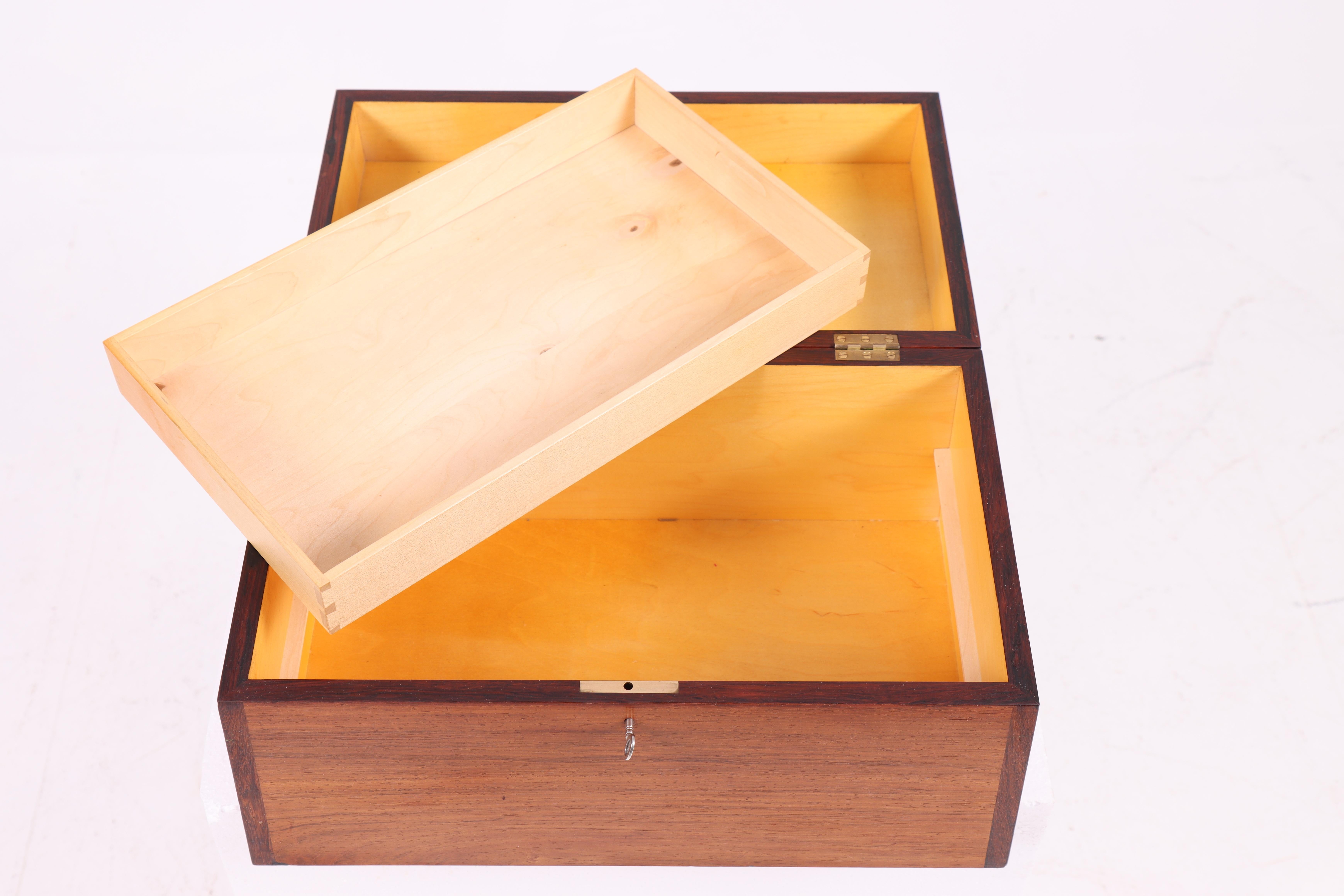 Exclusiva caja de palisandro de Christen & Larsen - Elegancia vintage de los años 60 Sueco en venta