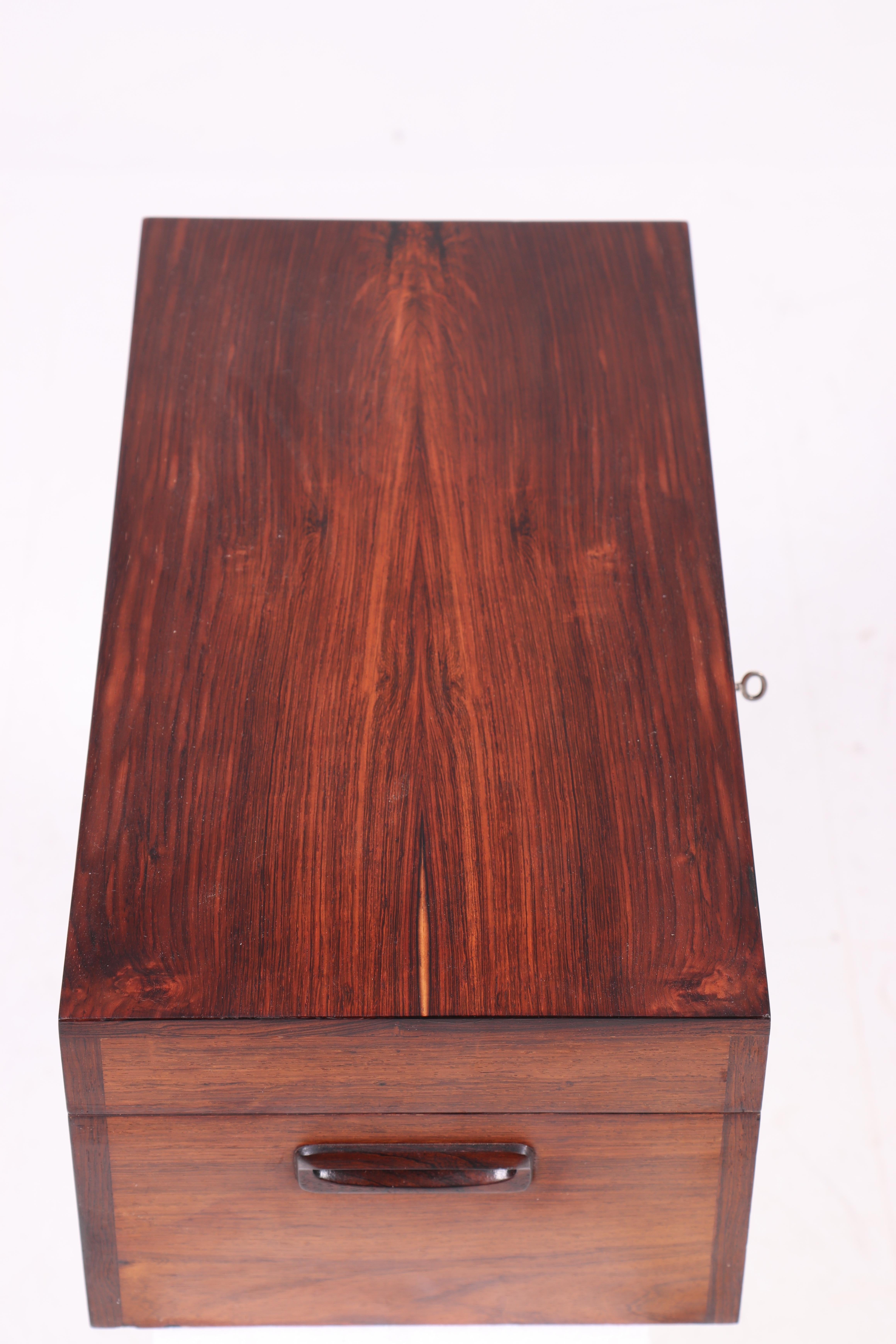 Exclusiva caja de palisandro de Christen & Larsen - Elegancia vintage de los años 60 mediados del siglo XX en venta