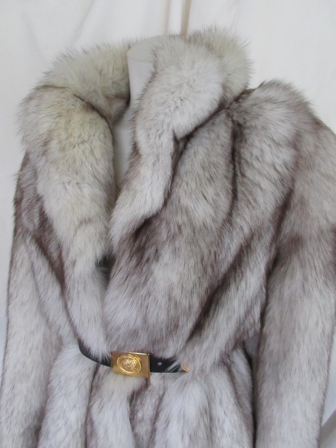 Exclusive SAGA Furs Scandinavian arctic fox fur coat

We offer more exclusive fur items. view our frontstore

Details:
With 2 pockets, 1 inside pocket and 3 closing hooks 
Fully lined
Fox fur feels very soft
Size is approx. medium till large, please