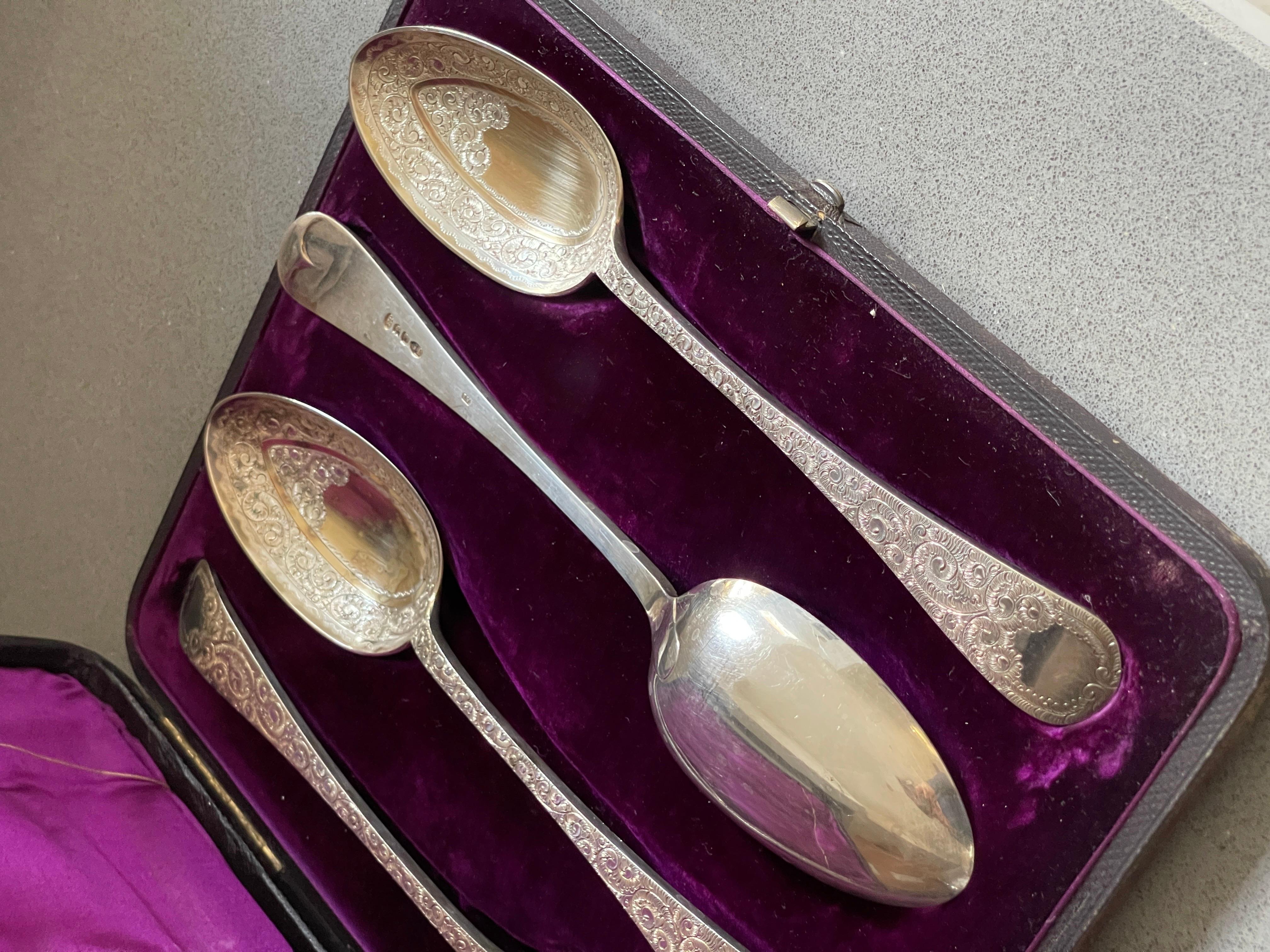 Organic Material Exclusive Silver SPOONS, 4 pcs. Antique Silver Dinner Spoon & Box Flat Ware For Sale