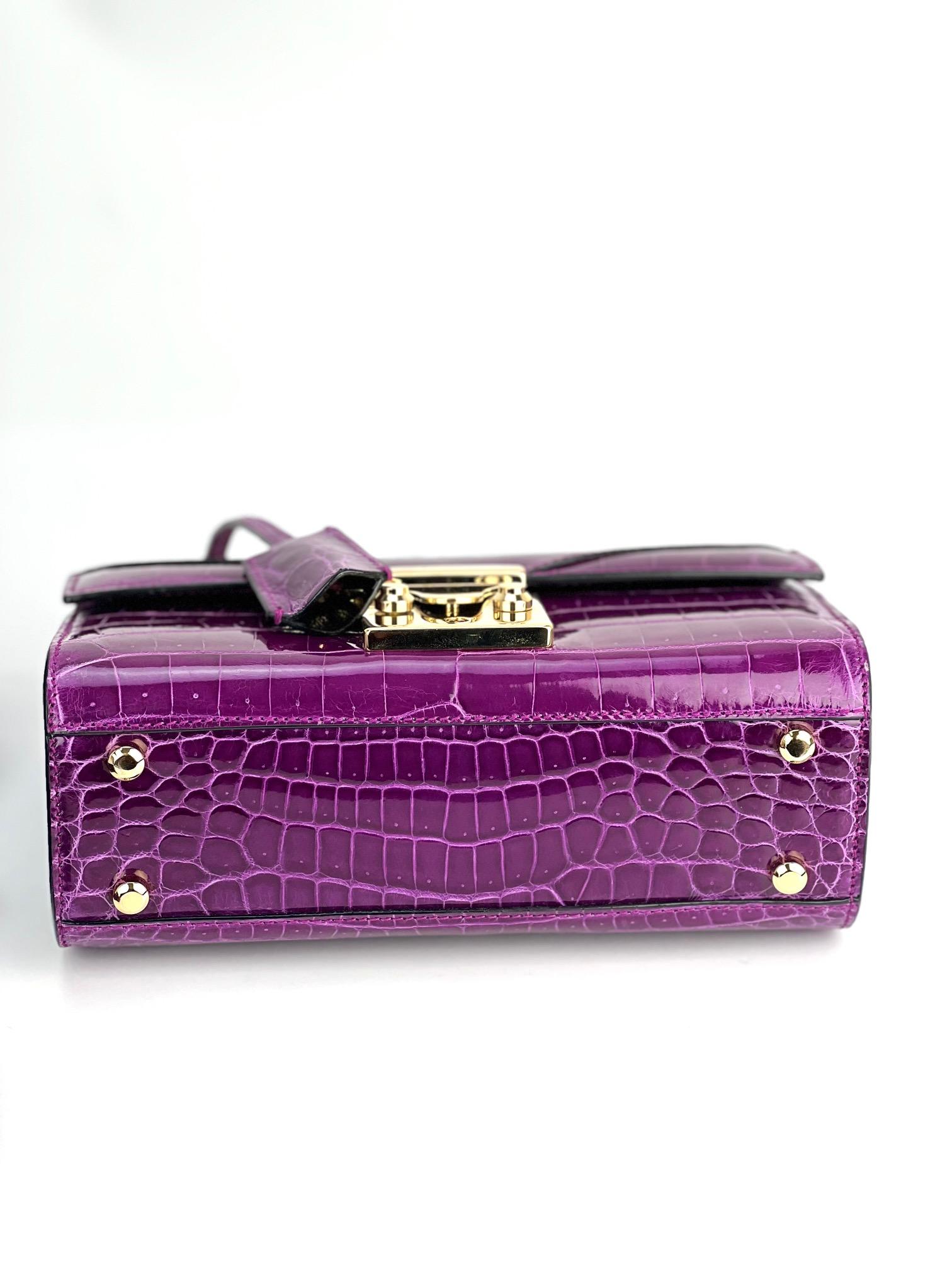 Exklusive Stalvey Top Handle 2.0 Alligator-Tasche Crossbody Luxus  (Violett) im Angebot