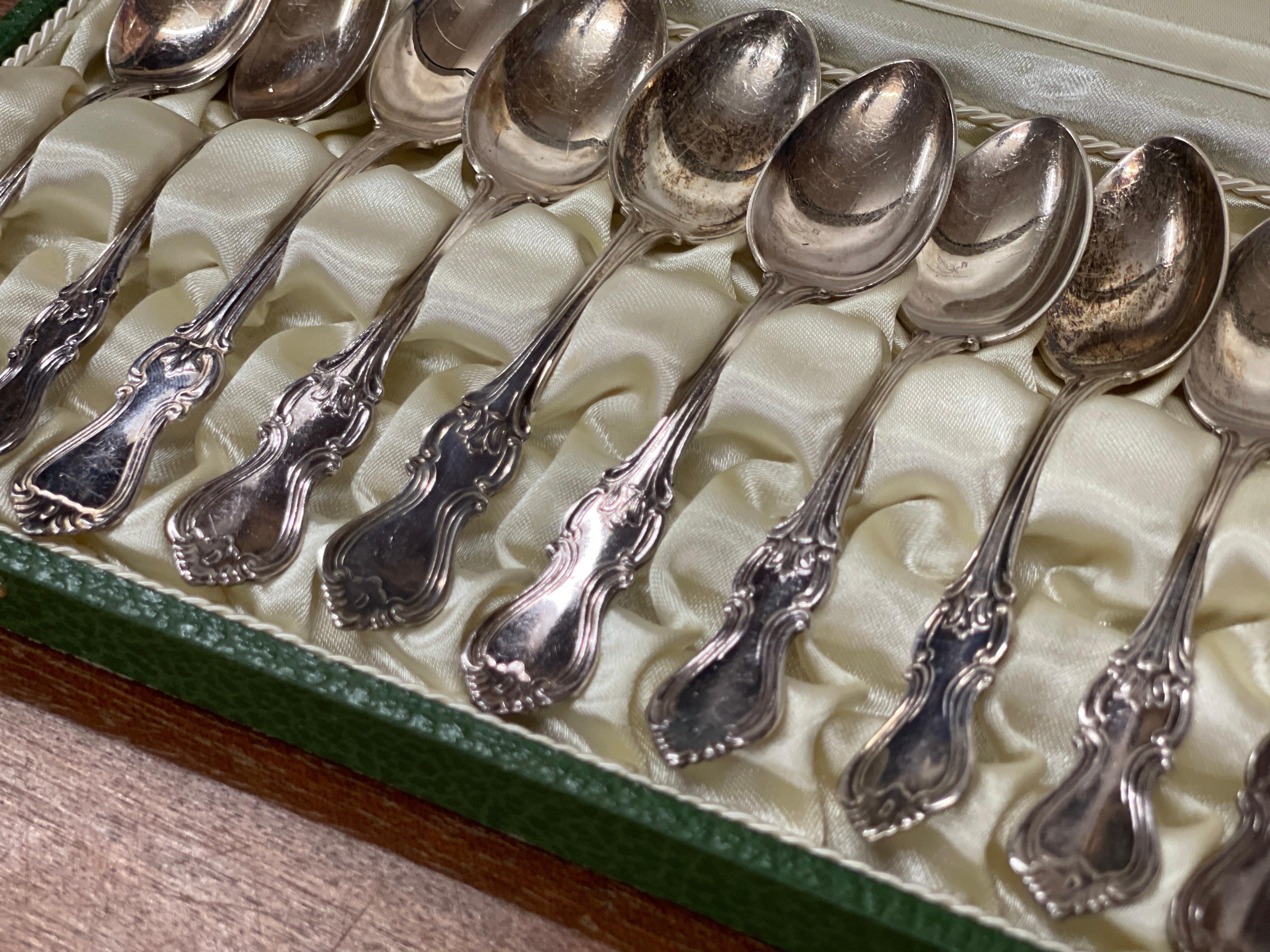Exclusive Tea COFFEE SPOONS, 12 pcs. Sterling Silver & Box, Model Olga For Sale 1