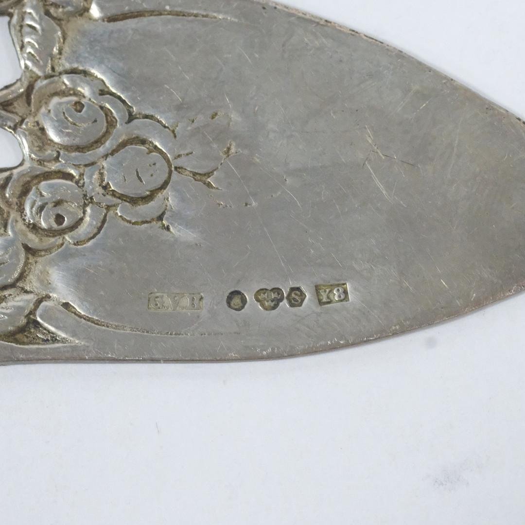 Carved Exclusive Tea COFFEE SPOONS, 12pcs. Sterling Silver & Box Cake Spatula & TONGS. For Sale
