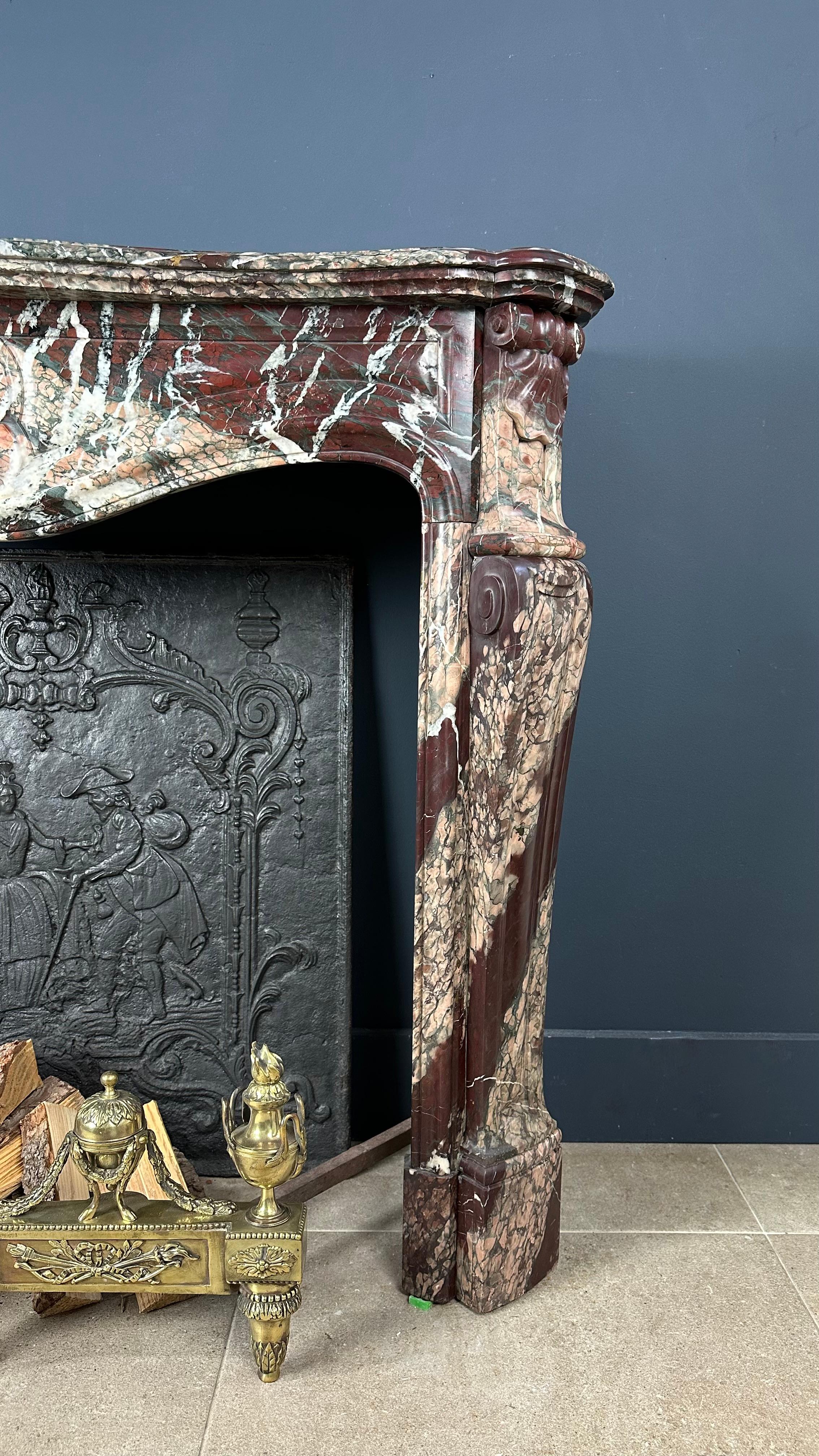 Exclusive Versailles Antique Marble Fireplace - Campan Rubané Elegance For Sale 5