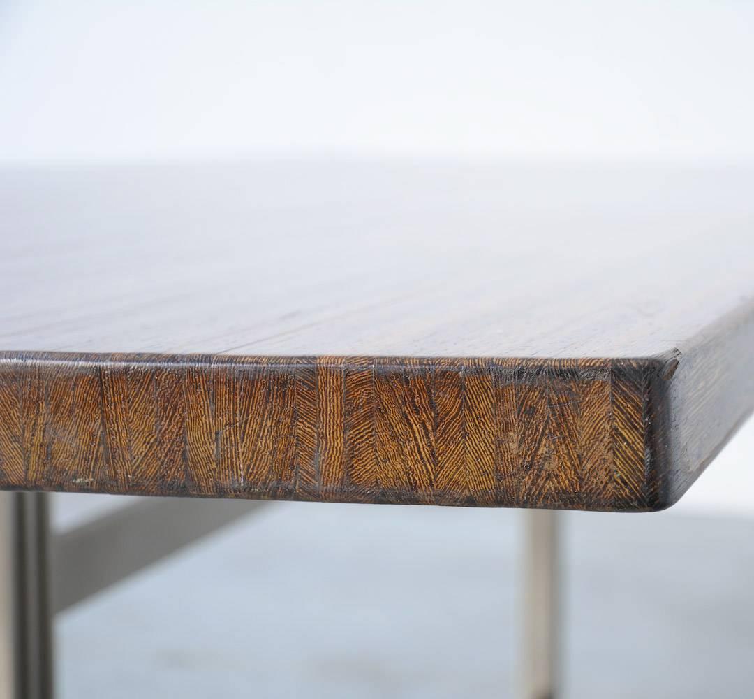 Mid-Century Modern Table à manger en wengé exclusif de Jules Wabbes pour Mobilier Universel en vente