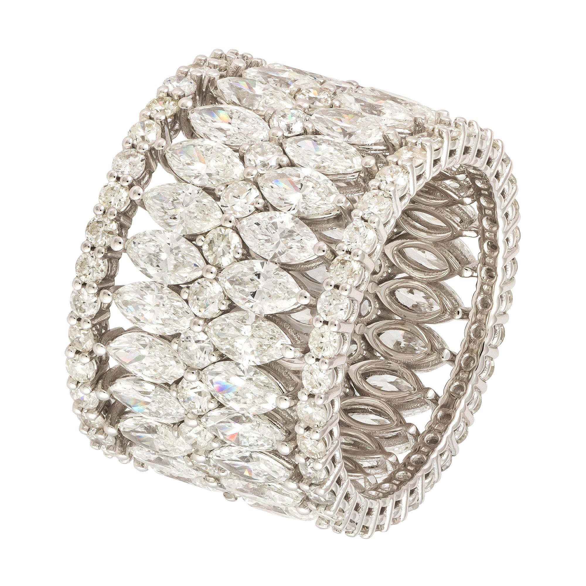 Bague exclusive en or blanc 18 carats avec diamant blanc pour elle