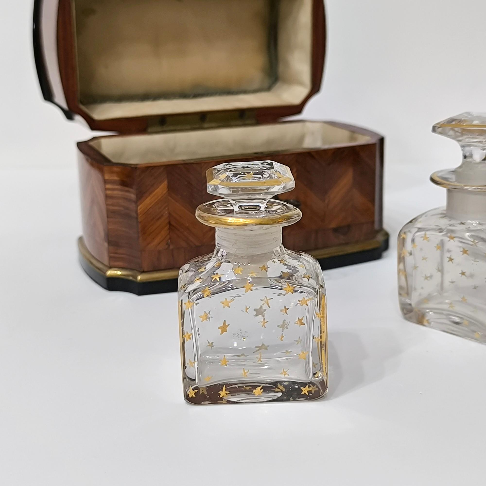 Museal Tahan-Paris Perfume Box, Herringbone Pattern Veneer and Crystal Bottles For Sale 6