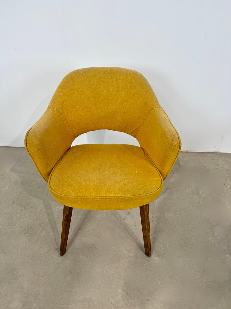 Executive Armchair by Eero Saarinen for Knoll Inc. / Knoll International, 1960s In Good Condition For Sale In Lasne, BE