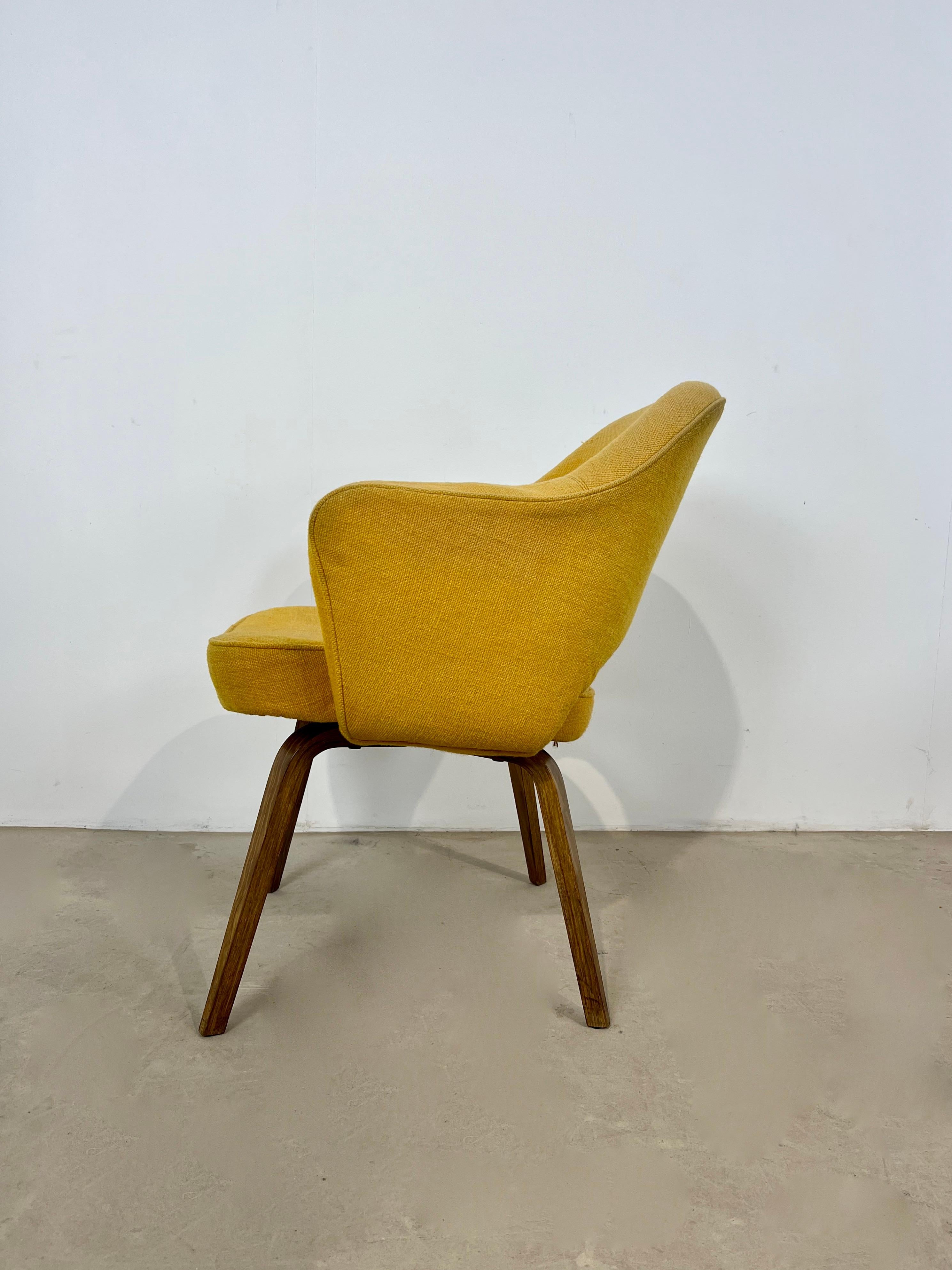 Mid-20th Century Executive Armchair by Eero Saarinen for Knoll Inc. / Knoll International, 1960s For Sale
