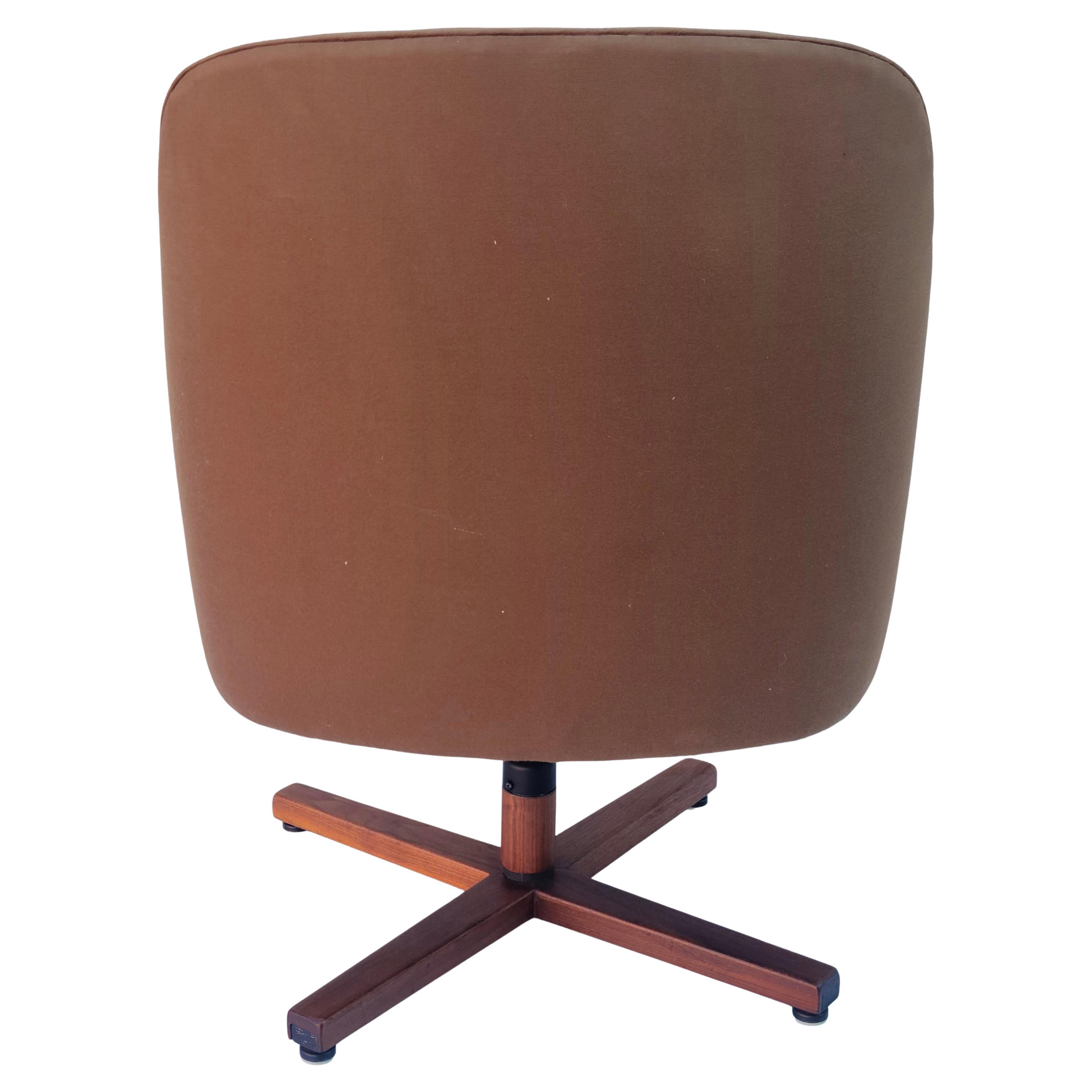 Chaise de direction Cumberland conçue par Jacob Epstein en vente 3