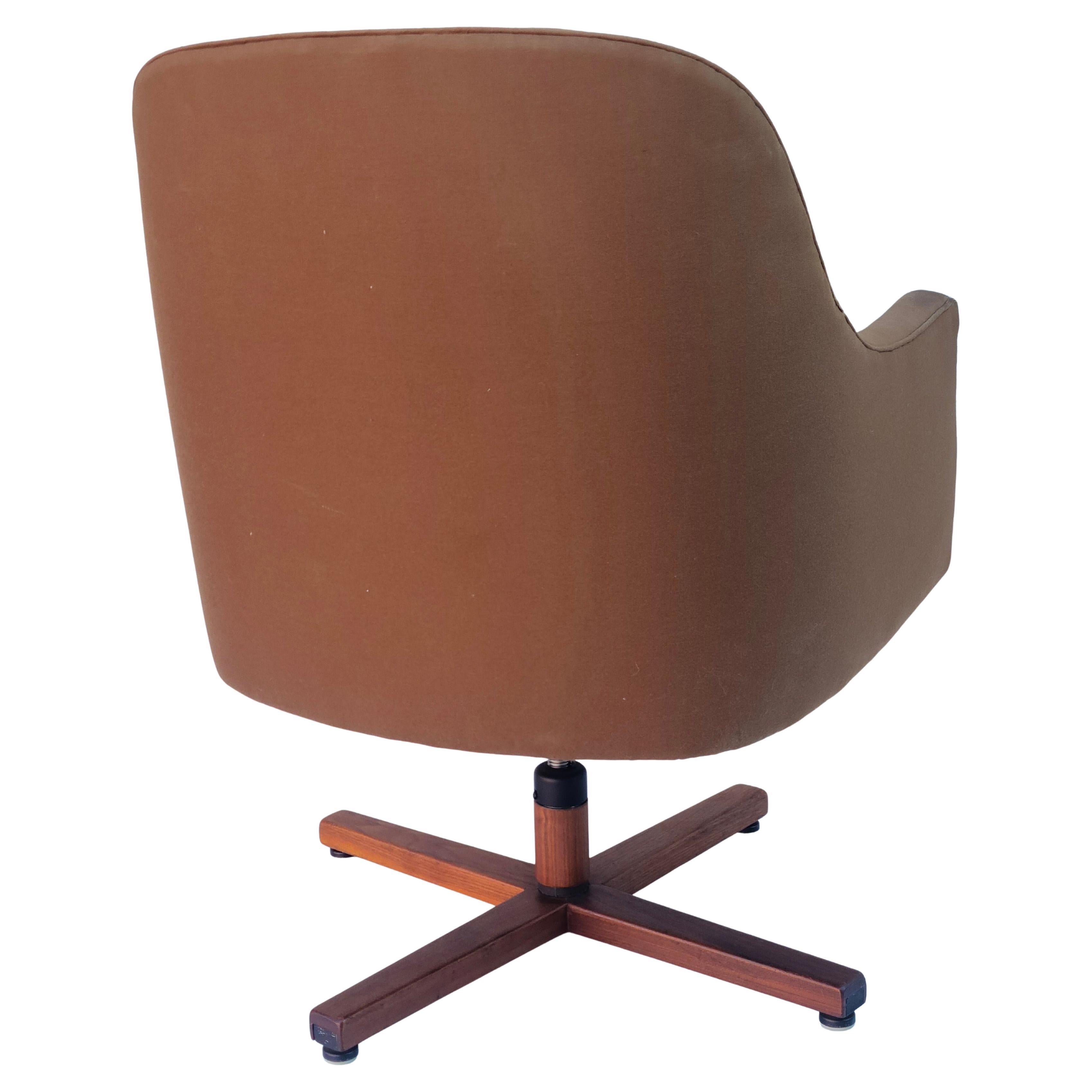 Chaise de direction Cumberland conçue par Jacob Epstein en vente 4