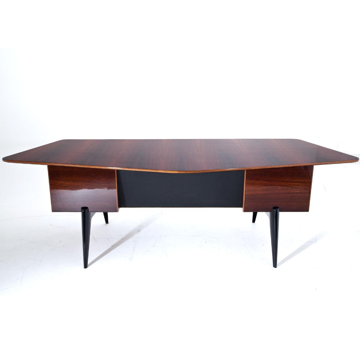 Executive Desk by Hadar Schmidt, 1950s-1960s In Good Condition In Greding, DE