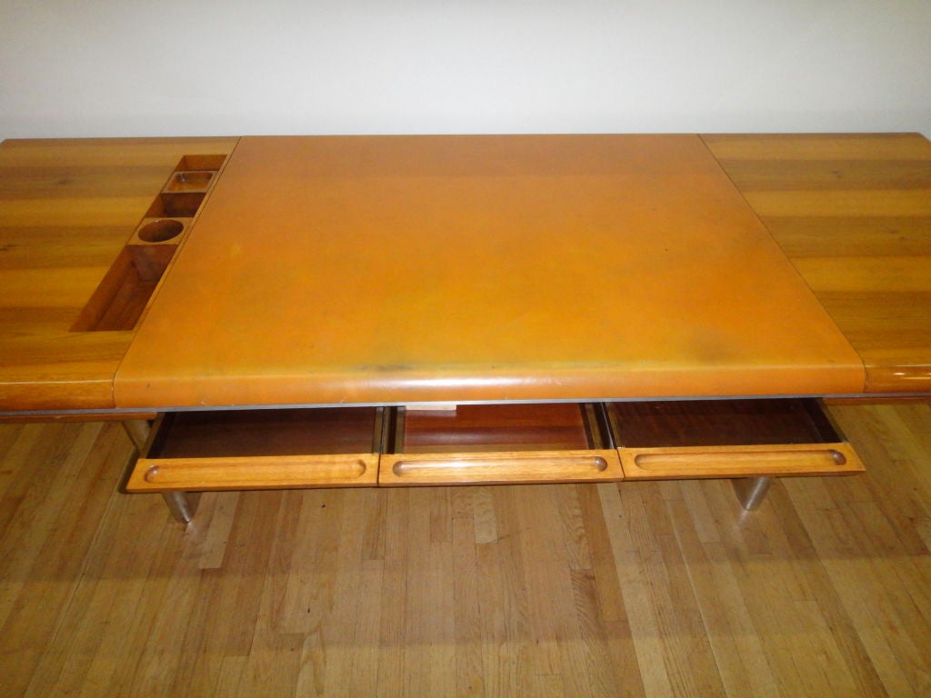 Executive Desk by Hans von Klier for Skipper Italian, circa 1970 For Sale 2
