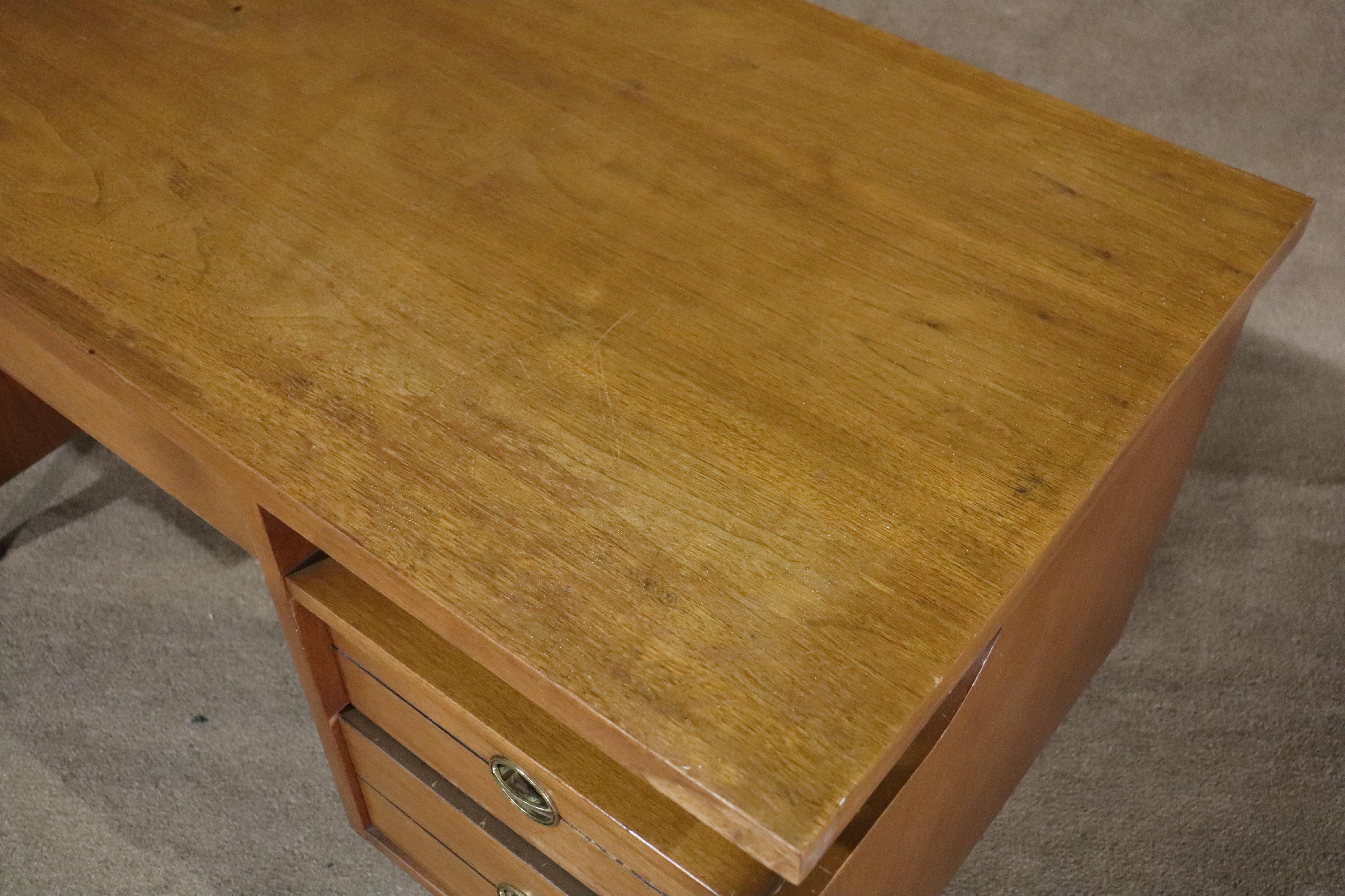 Executive Desk by Hooker w/ Finished Back For Sale 5