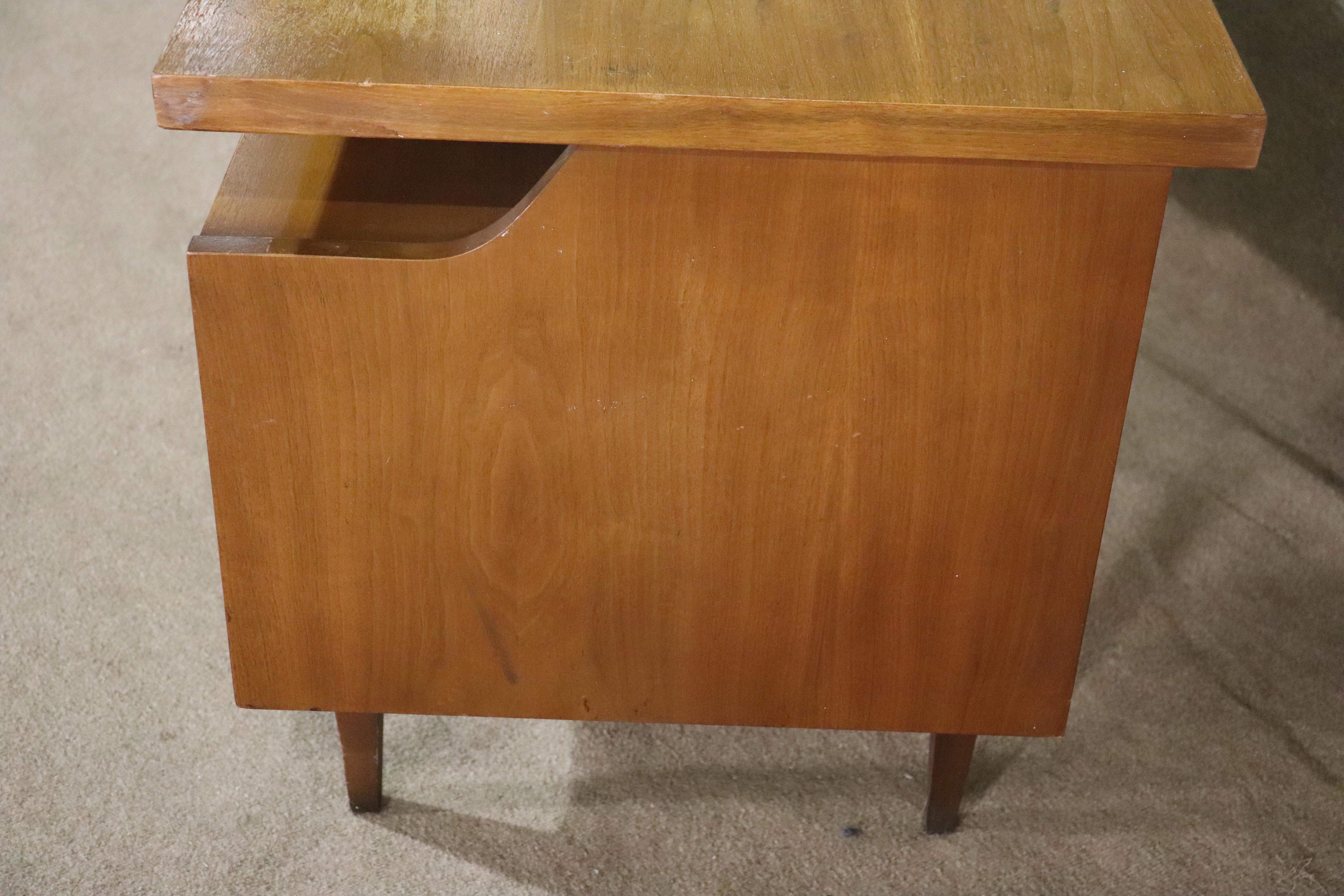 20th Century Executive Desk by Hooker w/ Finished Back For Sale