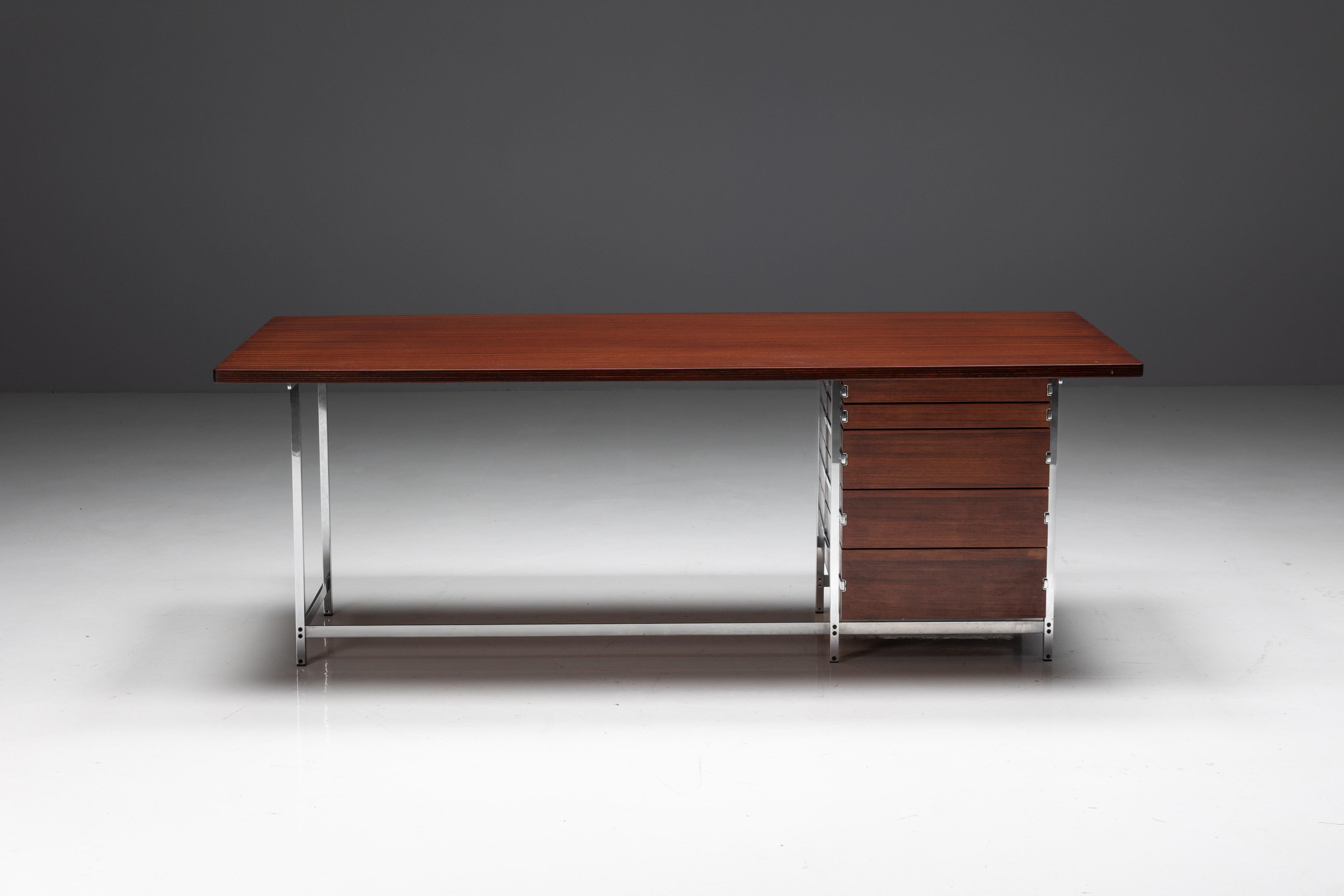 Executive Desk by Jules Wabbes for Mobilier Universel, Belgium, 1950s For Sale 4