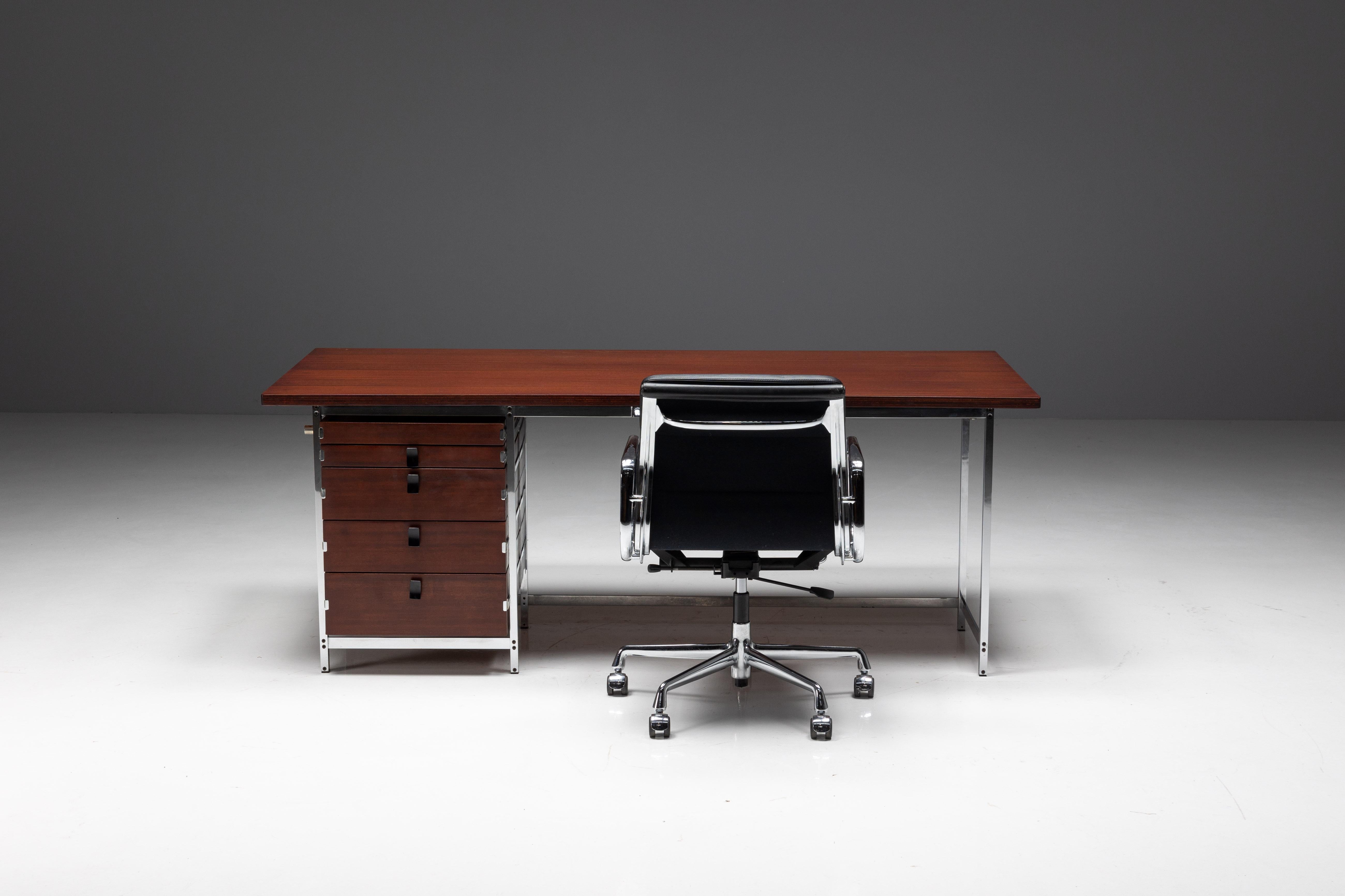 Executive Desk by Jules Wabbes for Mobilier Universel, Belgium, 1950s For Sale 6