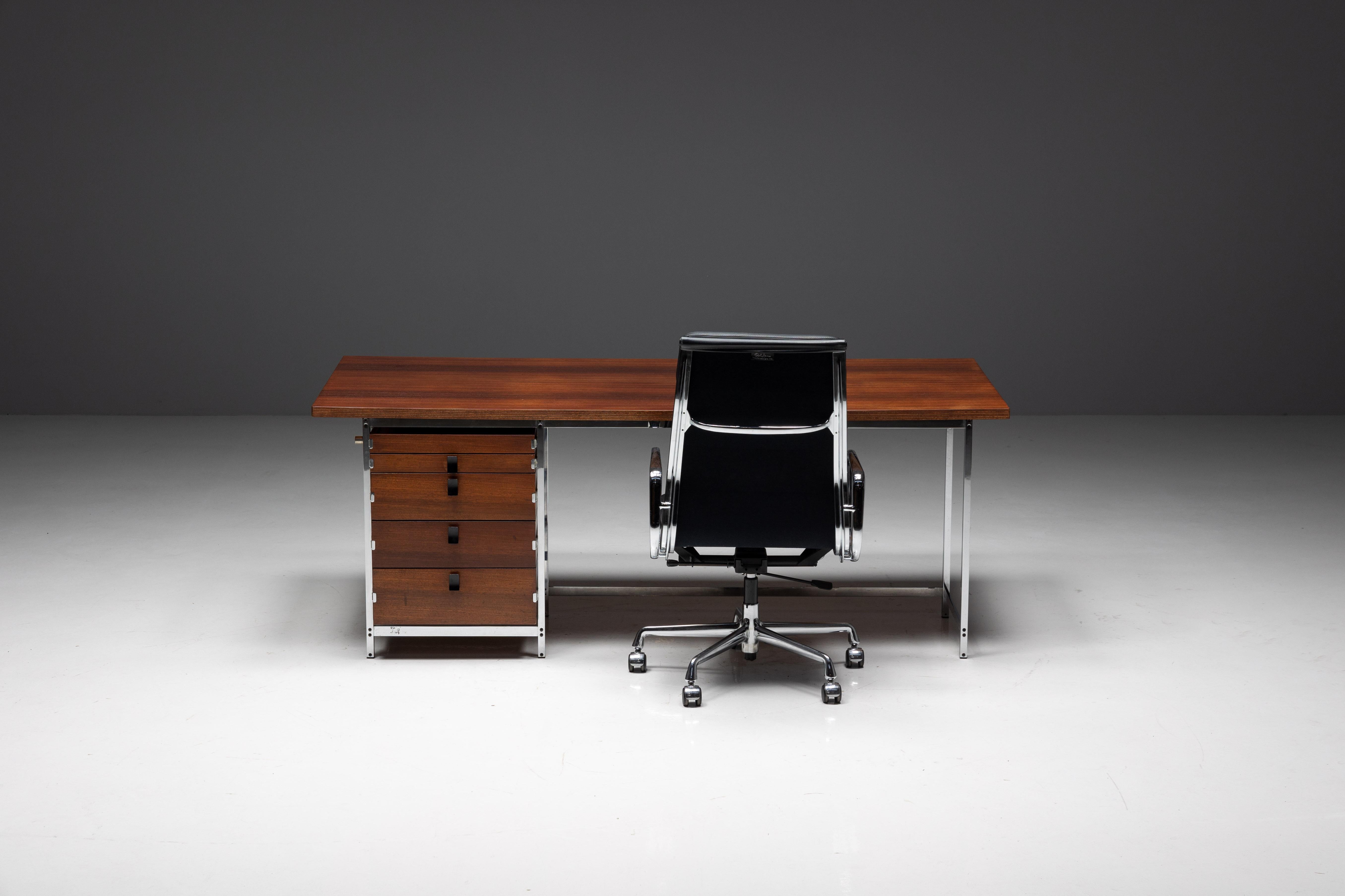 Executive Desk by Jules Wabbes for Mobilier Universel, Belgium, 1950s For Sale 9