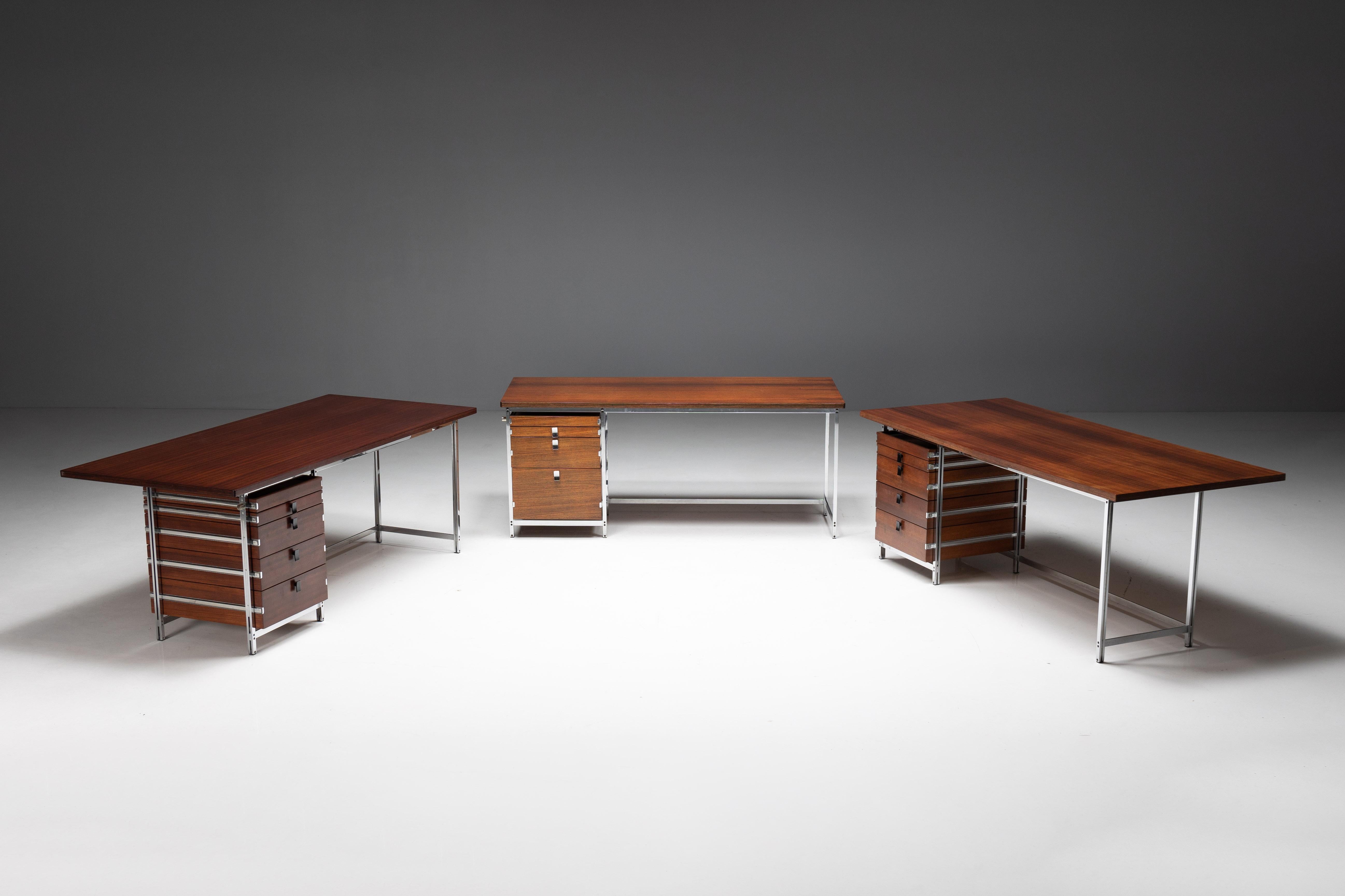 Executive Desk by Jules Wabbes for Mobilier Universel, Belgium, 1950s For Sale 10