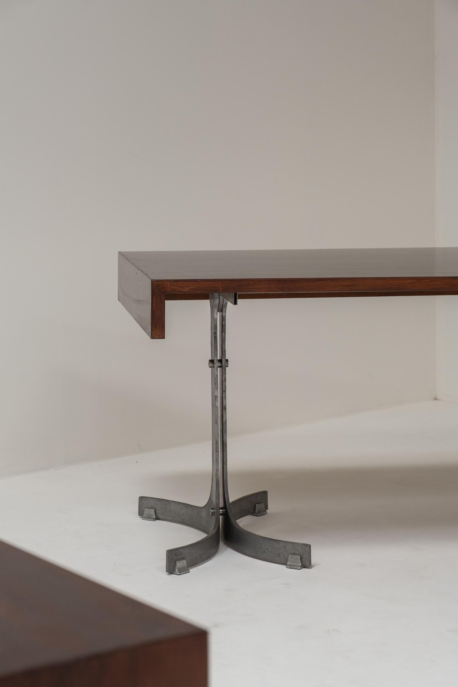 Executive desk by Trau Arredamenti Metallici S.P.A, 1960s For Sale 10
