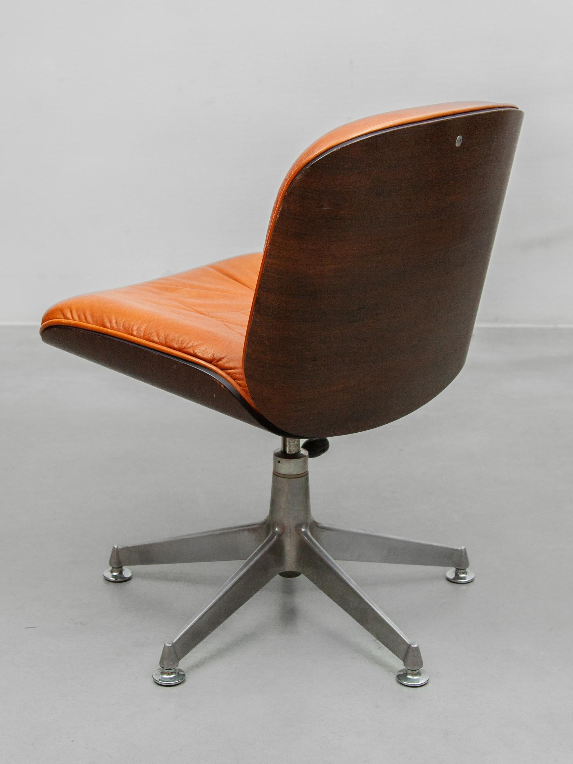 Executive Desk Chair, Terni series, Designed by Ico & Louisa Parisi for MIM For Sale 9