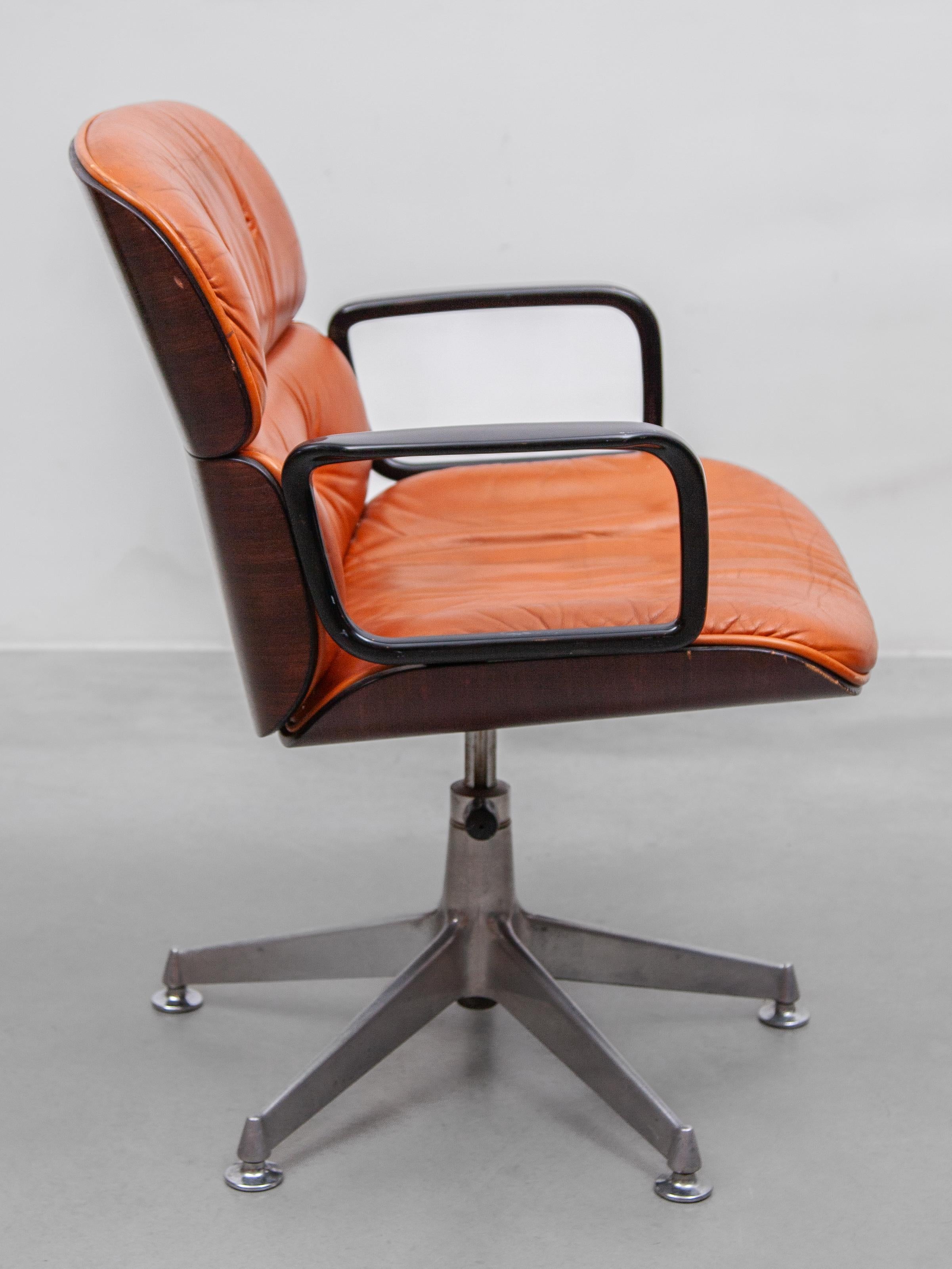 Executive Desk Chair, Terni series, Designed by Ico & Louisa Parisi for MIM In Good Condition For Sale In Antwerp, BE