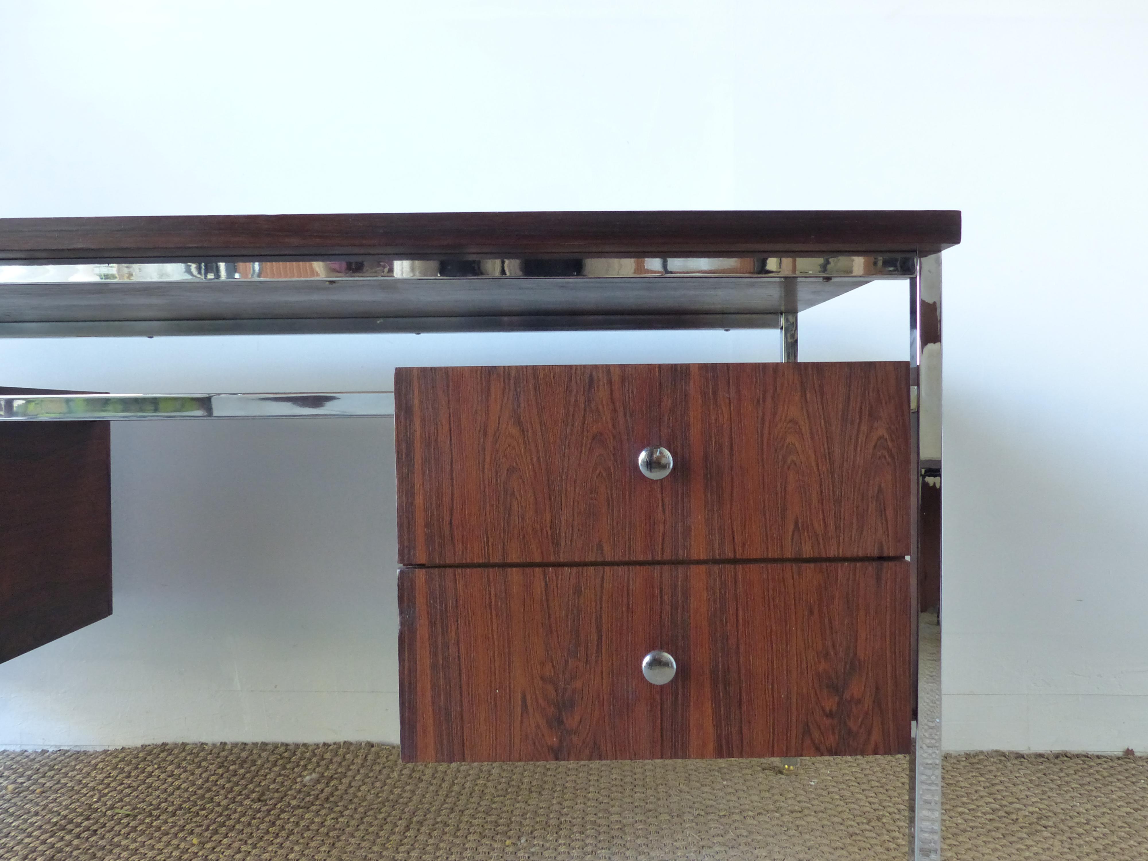 Executive Desk in Chromed and Rosewood, circa 1970 For Sale 8