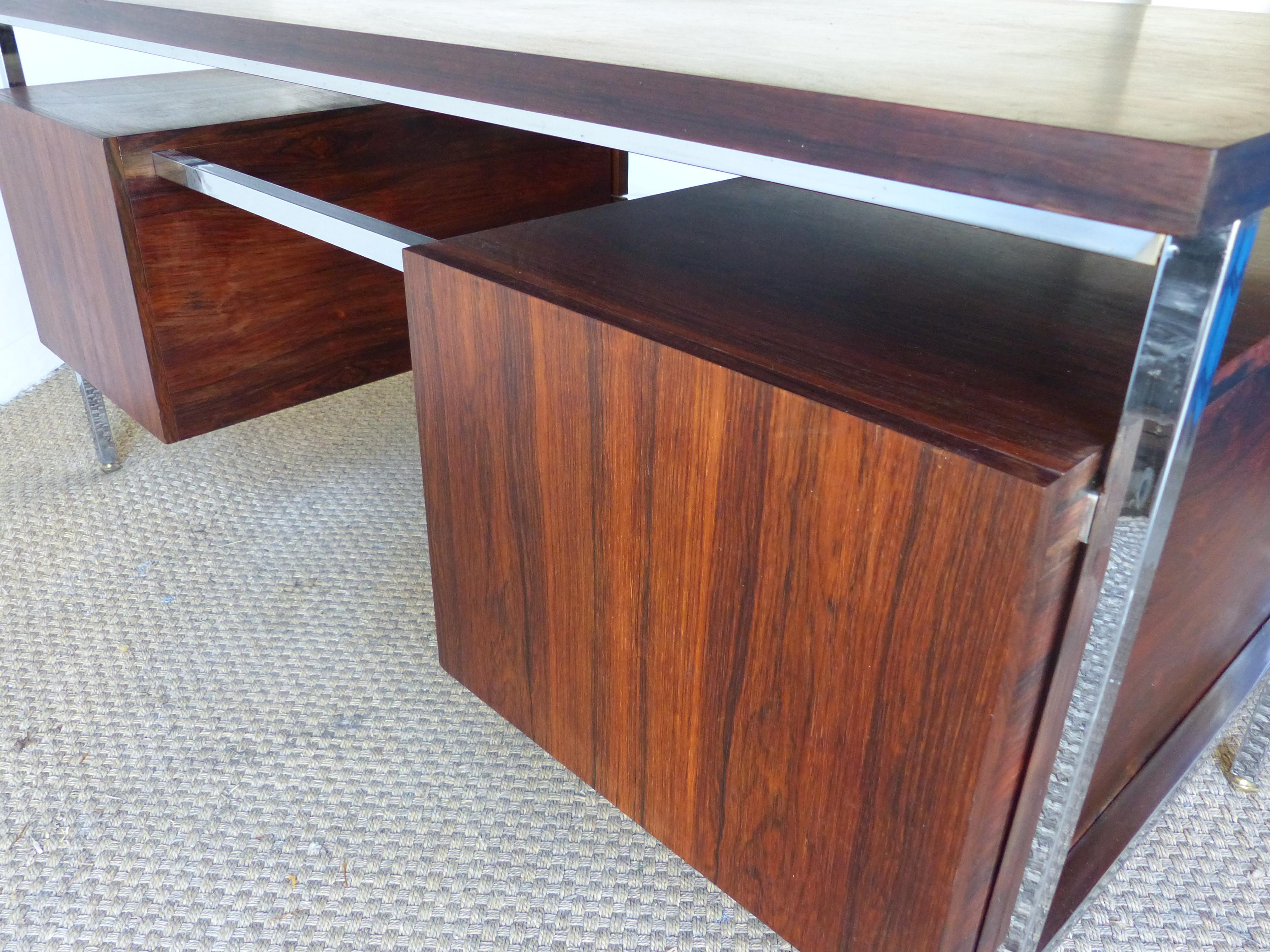 Executive Desk in Chromed and Rosewood, circa 1970 For Sale 10
