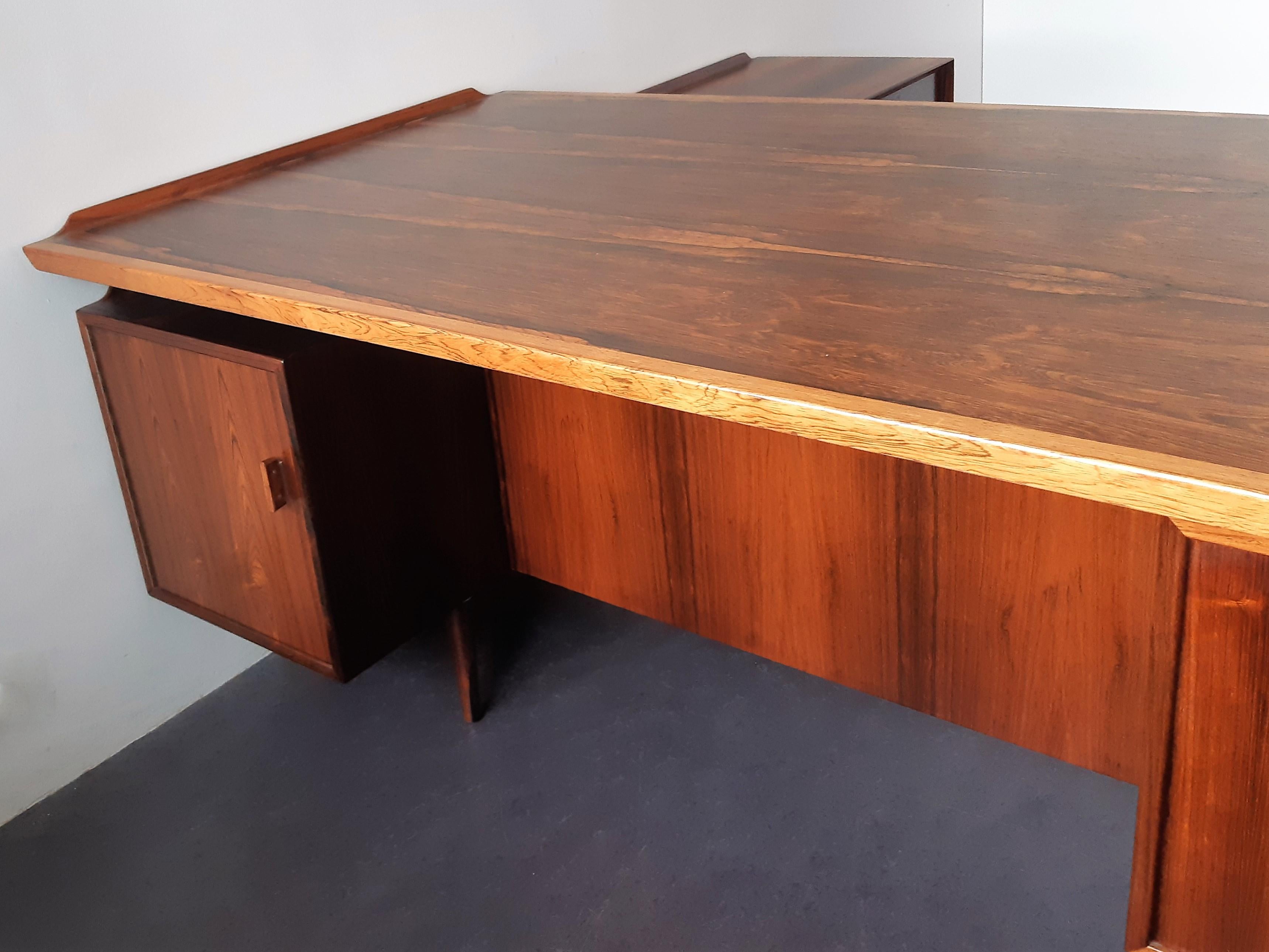 Executive Desk in Rosewood by Arne Vodder for Sibast Møbelfabrik, Denmark 1950's 5