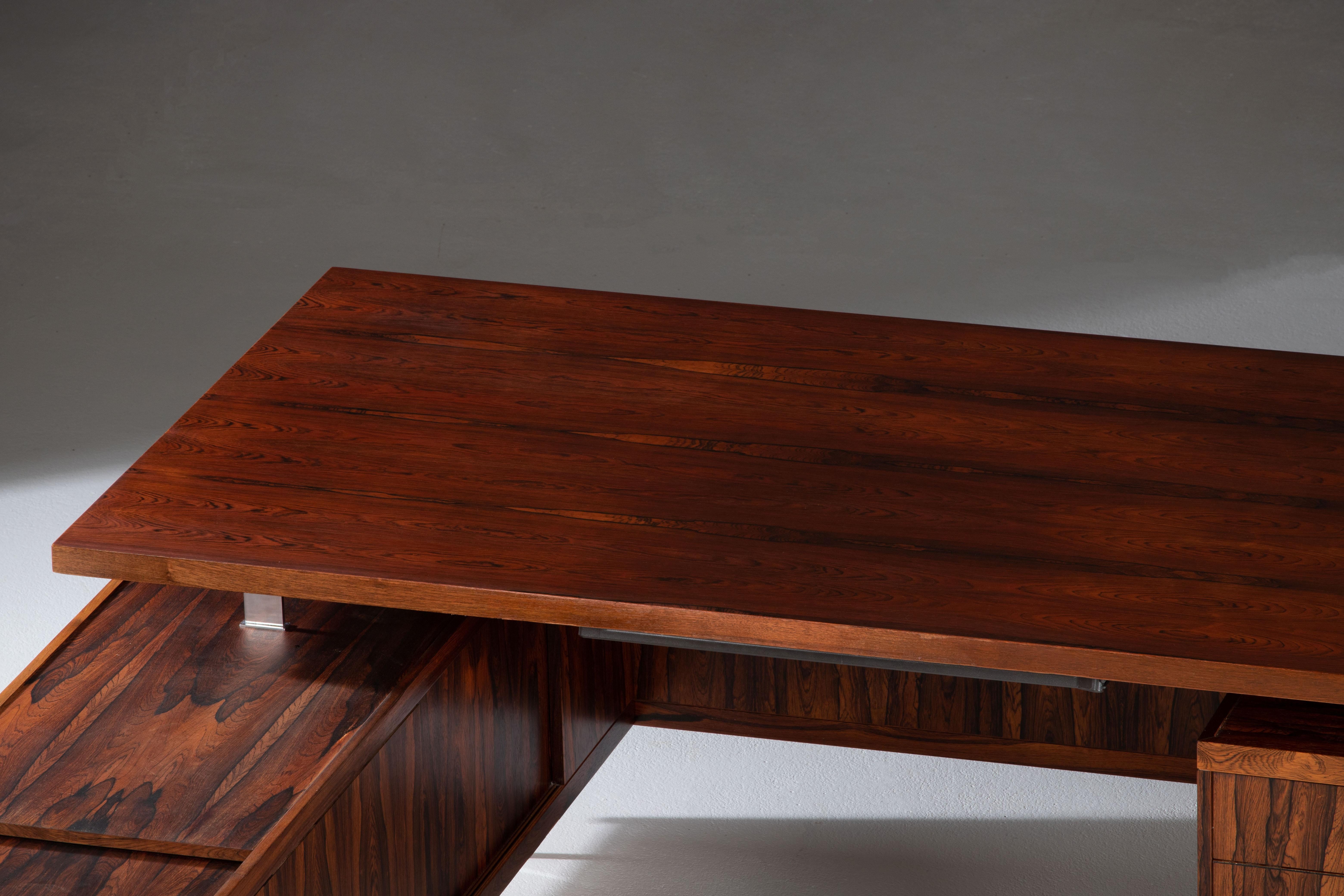 Executive Desk in Rosewood Jørgen Pedersen for E Pedersen & Søn, Denmark 1960's 3