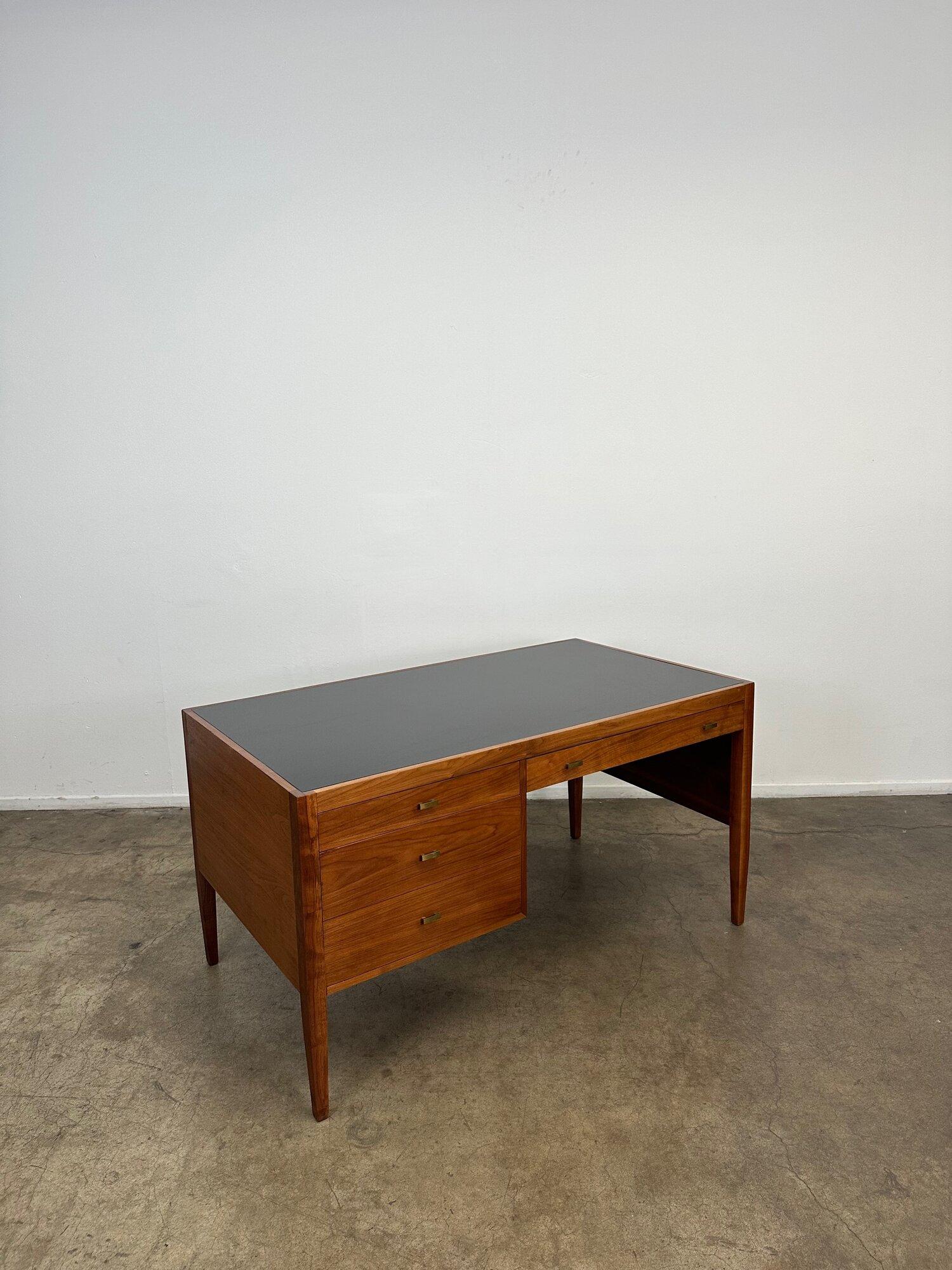 American Executive desk in the Manner of Cavalier