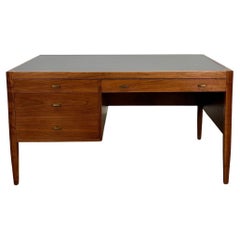 Executive desk in the Manner of Cavalier