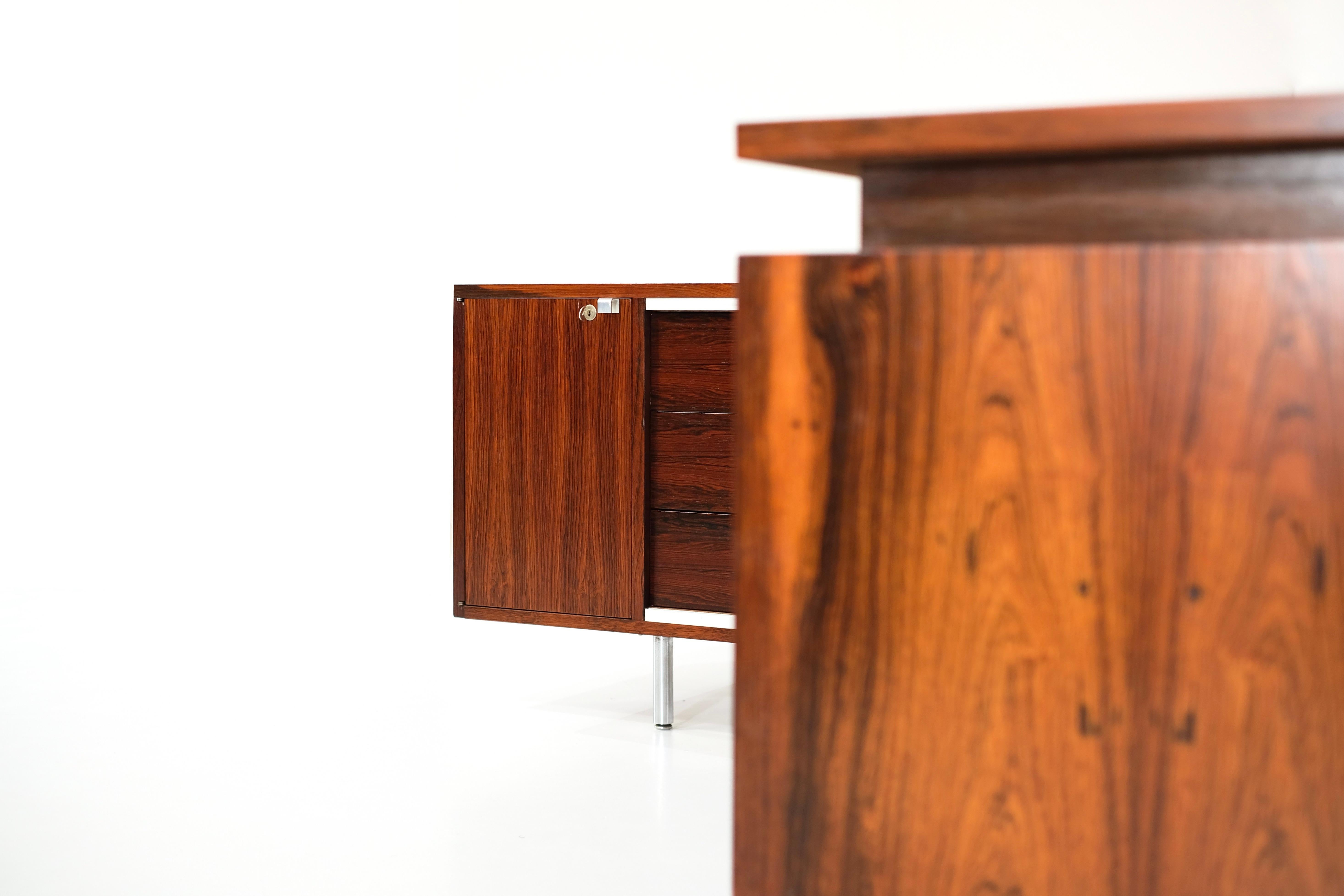 Executive Desk Series 9000 by George Nelson for Herman Miller, USA 1960s. 1