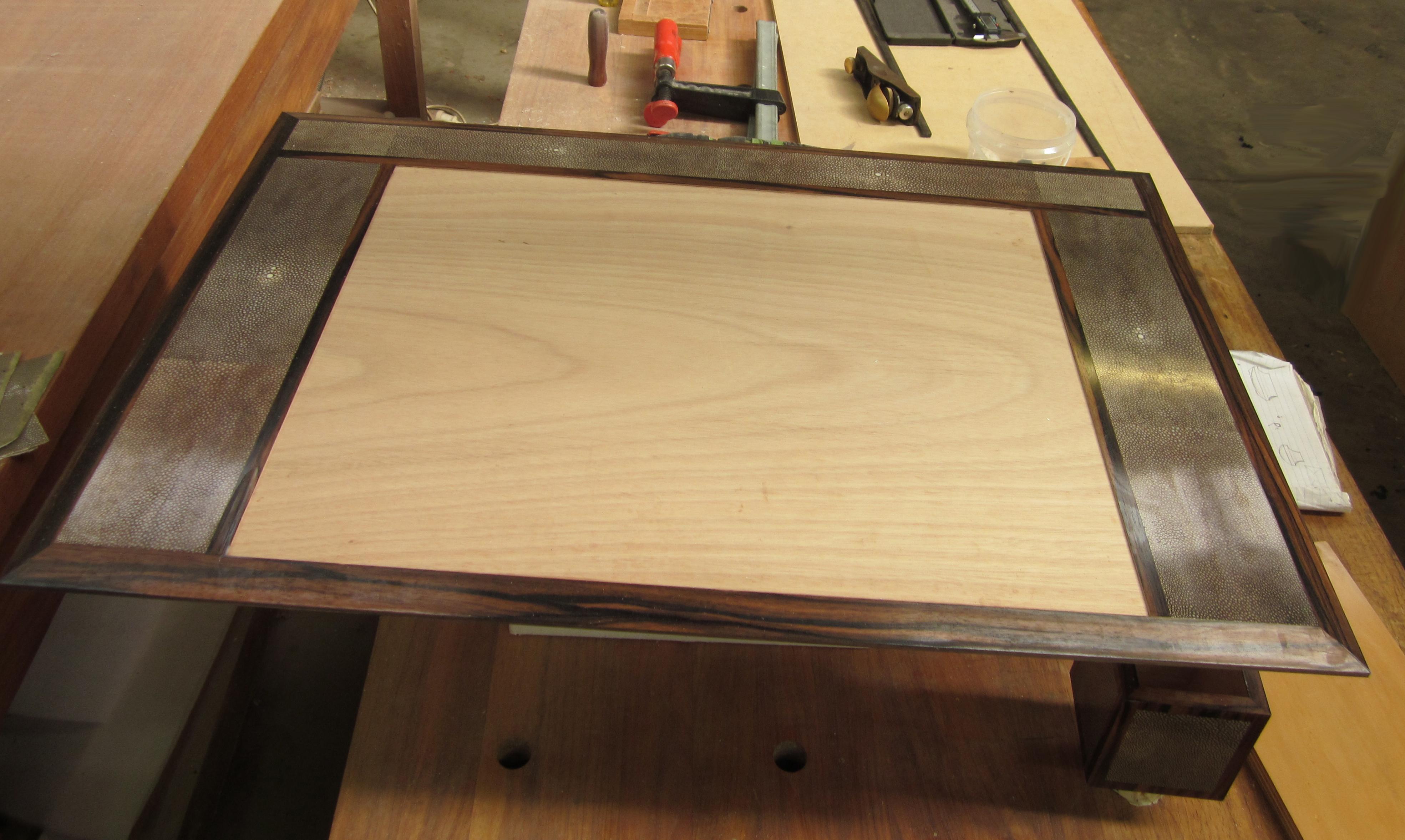 Executive Desk Set Shagreen, Makassar - Schreibtischunterlage, Dokumentenablage & Deckel, Stiftebox im Angebot 8
