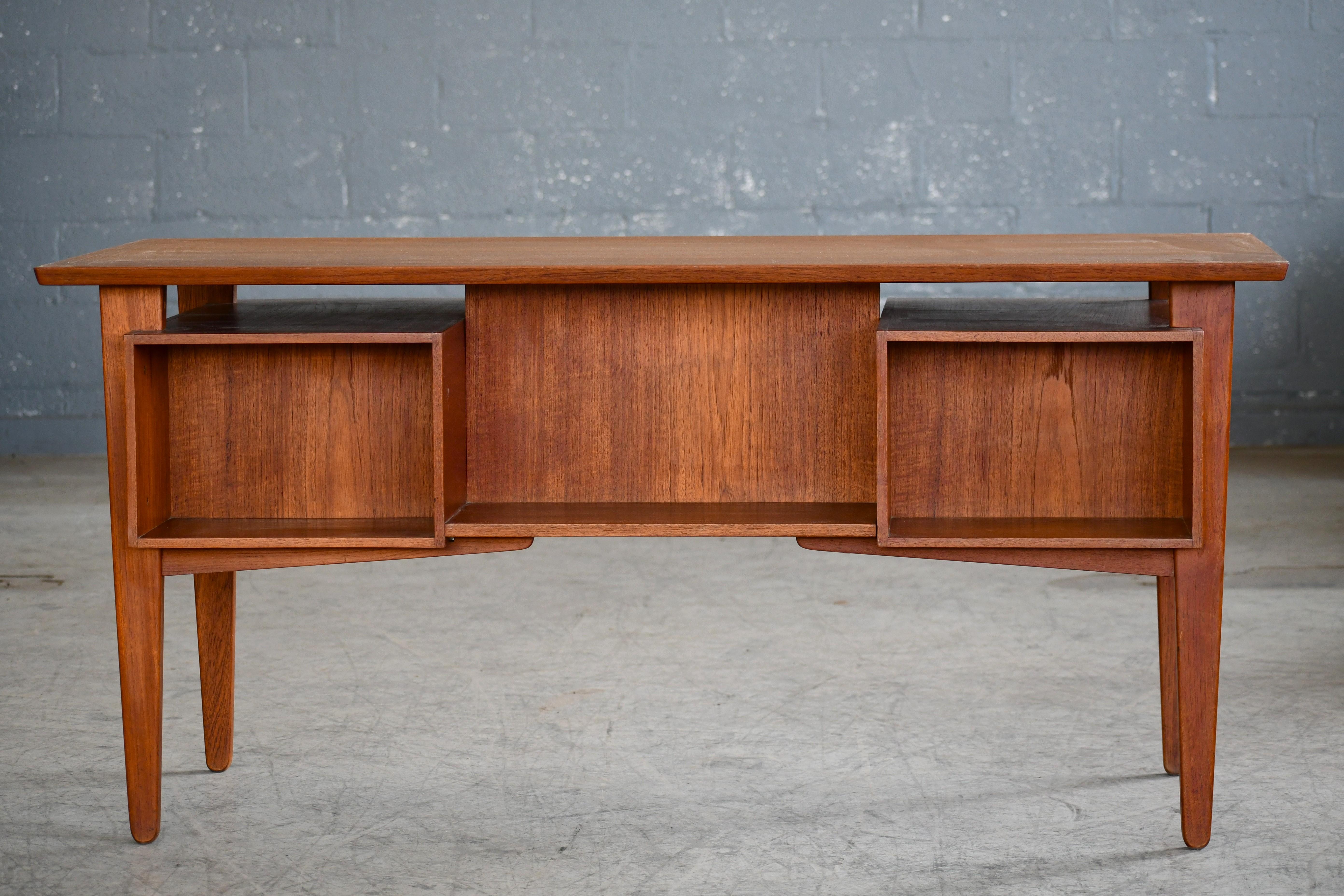 Executive Desk with Floating Top in Teak Near Mint Condition, Denmark 1960s For Sale 3