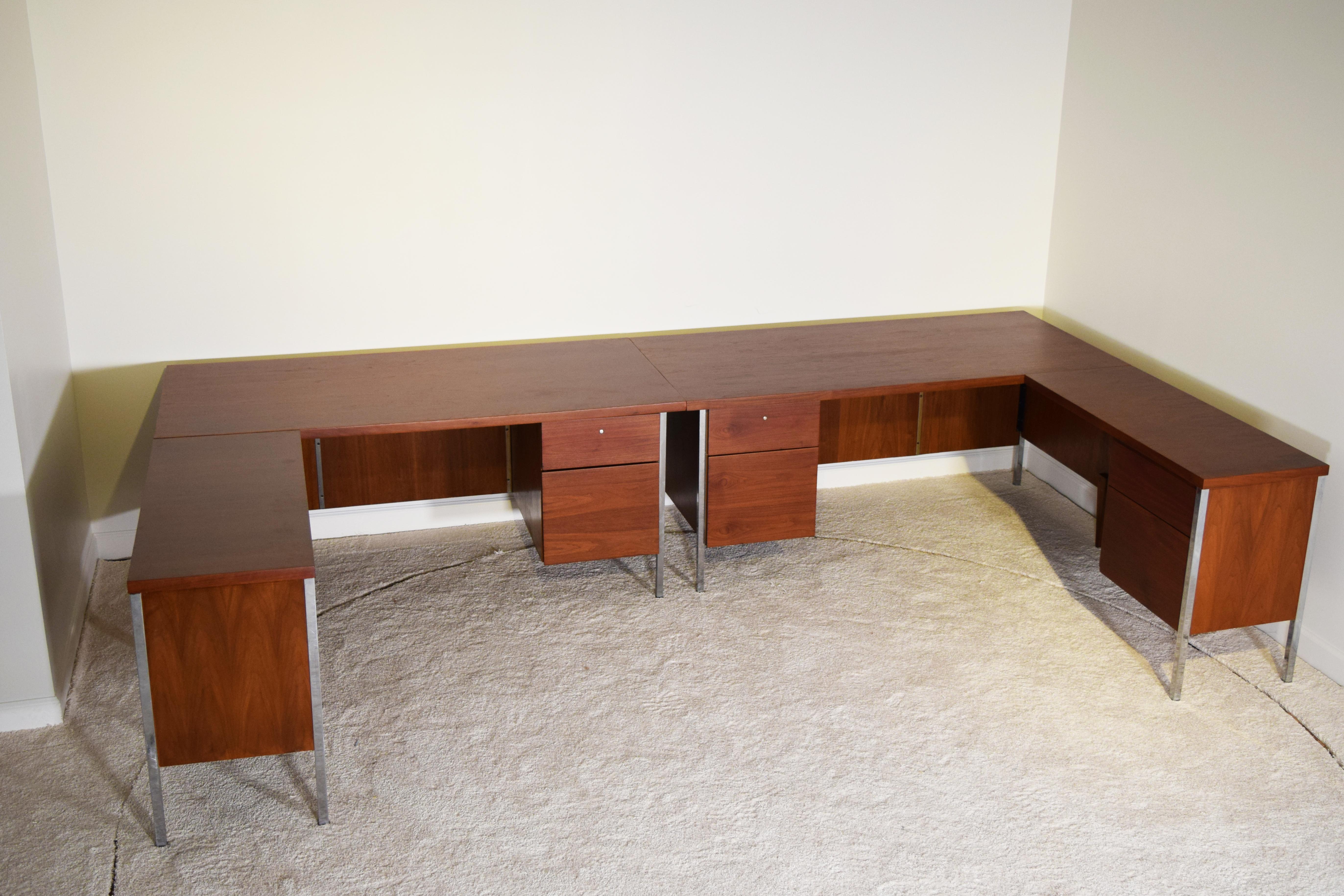 Mid-Century Modern Executive Knoll Walnut Desk with Return