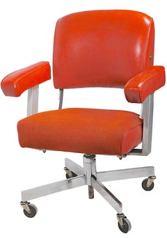 Executive Model DoMore Swivel Desk Office Chair Model 616 c 1950/1960's