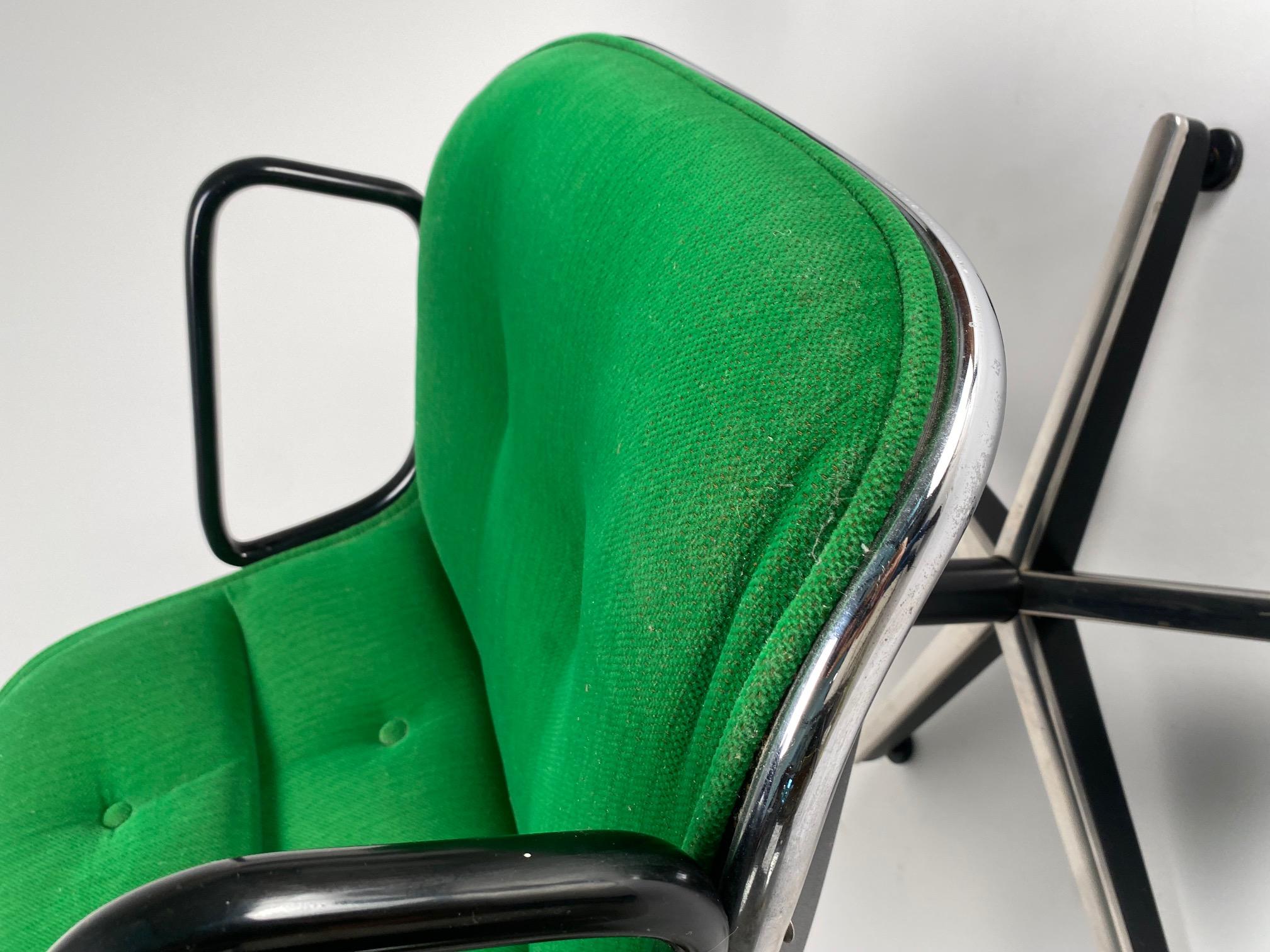 Executive office chair by Charles Pollock, Knoll, 1960s For Sale 1