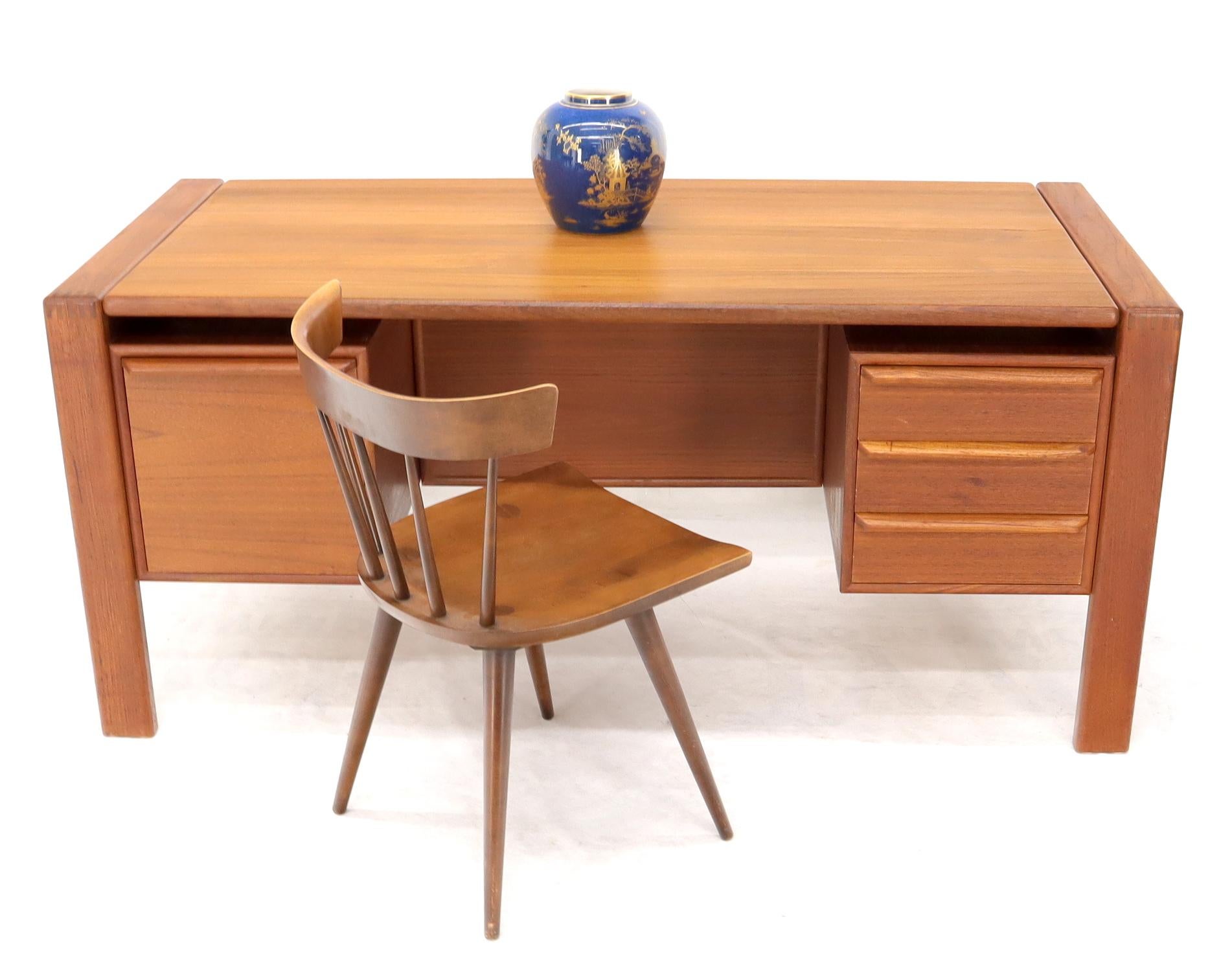 Outstanding craftsmanship Danish Mid-Century Modern solid teak desk with bookcase.