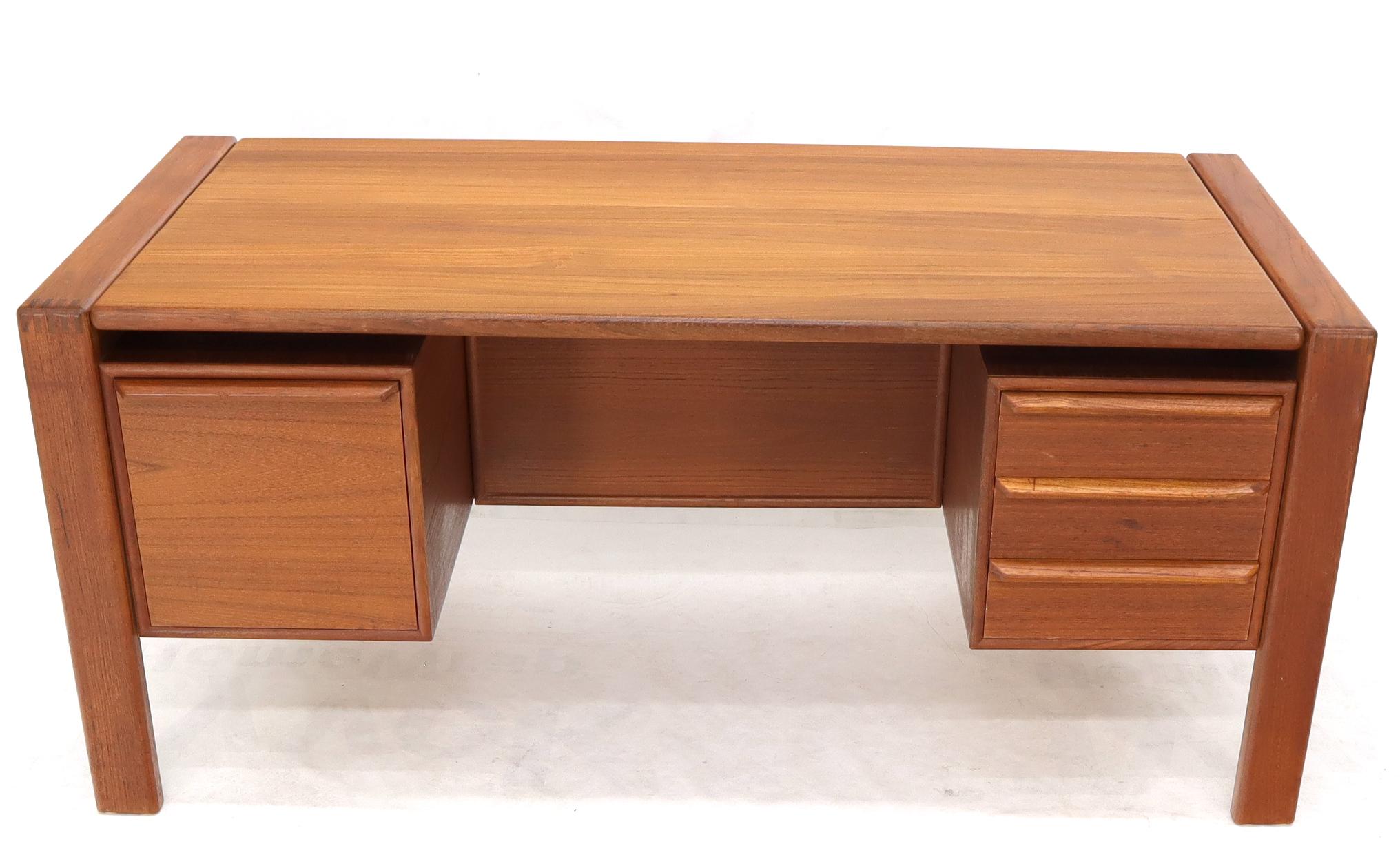 Executive Solid Teak Midcentury Danish Modern Desk with Bookcase and File Drawer In Excellent Condition In Rockaway, NJ