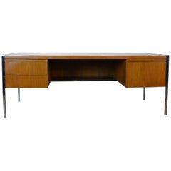 Executive Style Desk by Knoll