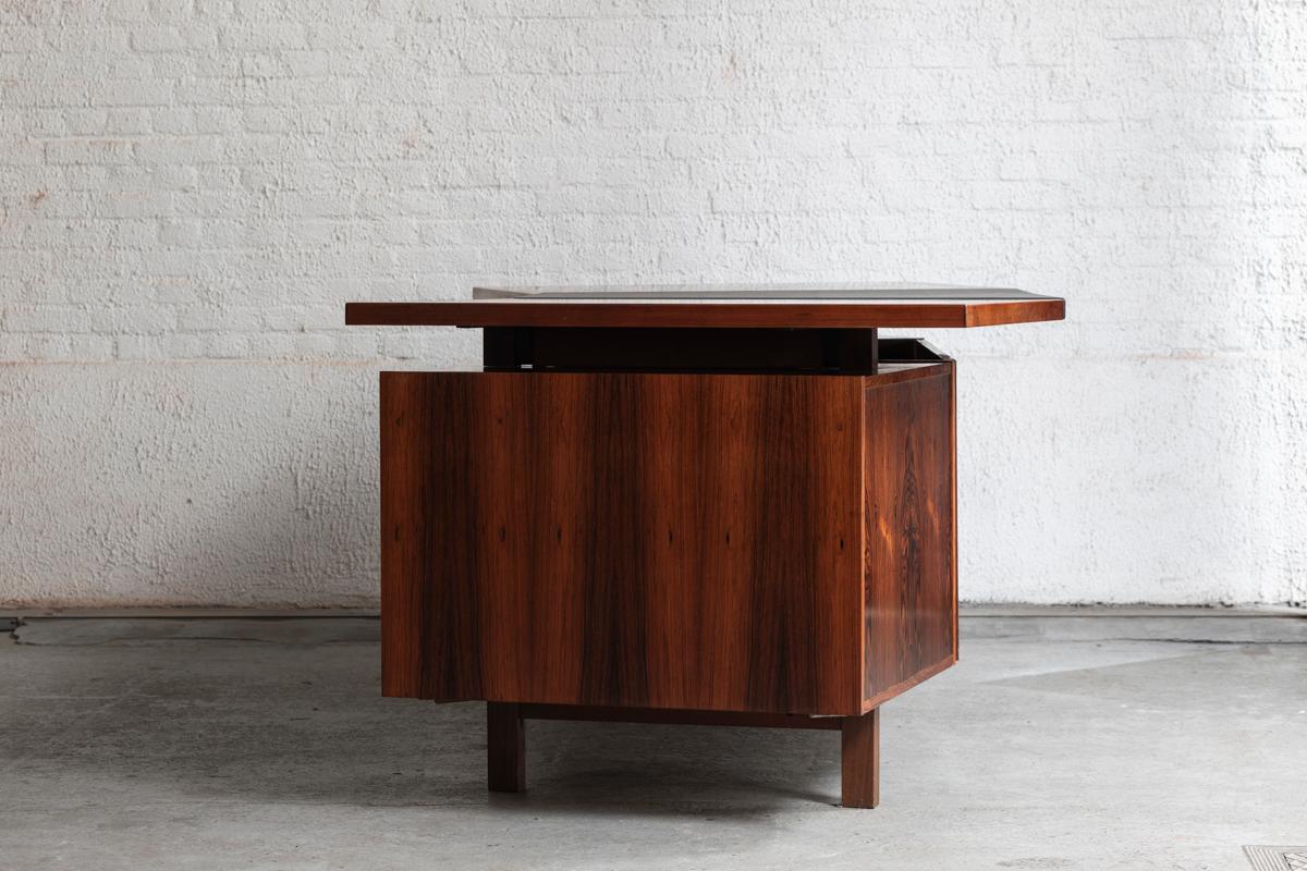 Executive writing desk by Kho Liang Ie for Fristho, Dutch design 1960's 13